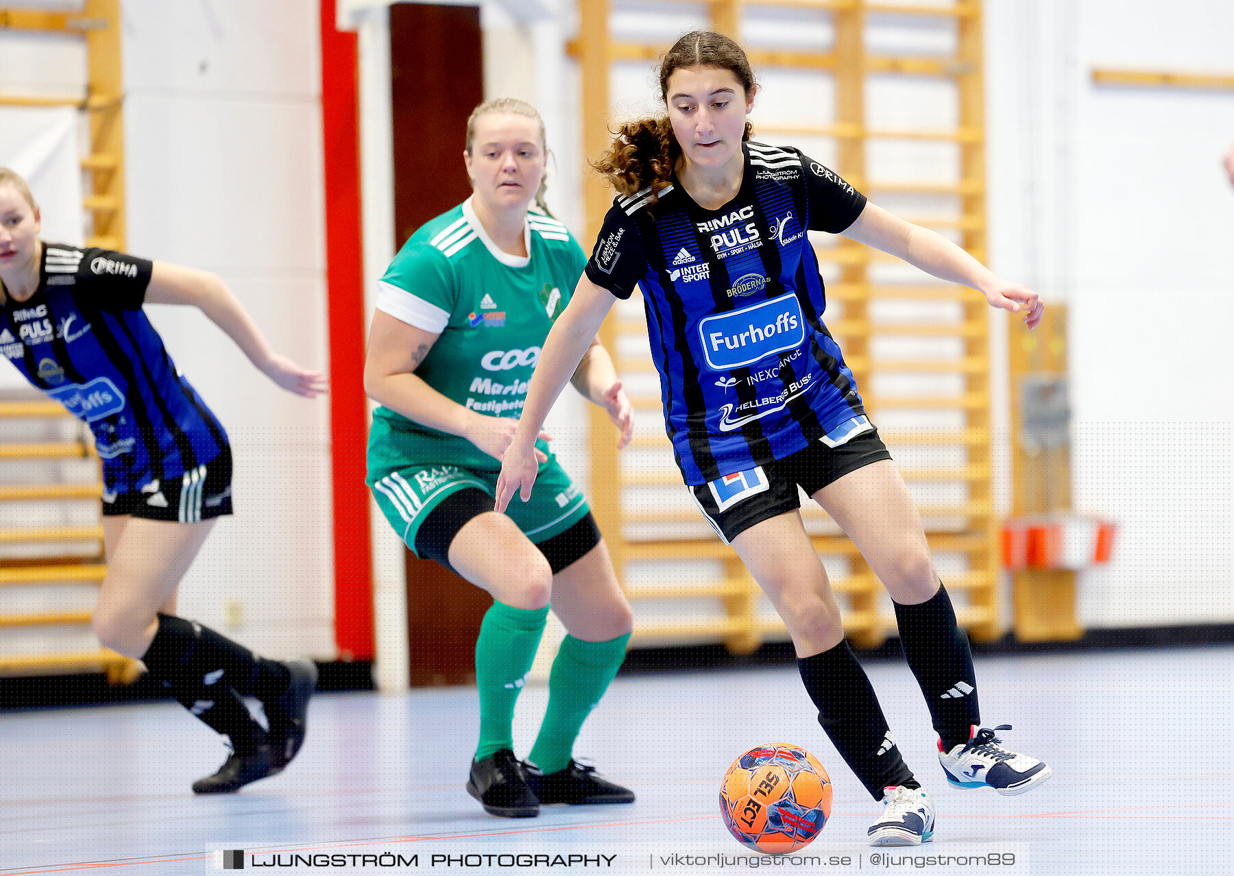 Dina-cupen 2024 Våmbs IF-Skövde KIK 0-2,dam,Idrottshallen,Töreboda,Sverige,Futsal,,2024,325635