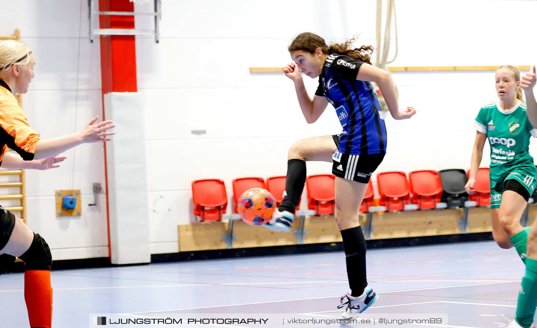 Dina-cupen 2024 Våmbs IF-Skövde KIK 0-2,dam,Idrottshallen,Töreboda,Sverige,Futsal,,2024,325654
