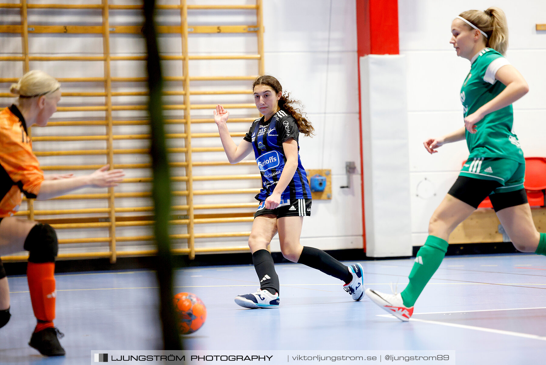 Dina-cupen 2024 Våmbs IF-Skövde KIK 0-2,dam,Idrottshallen,Töreboda,Sverige,Futsal,,2024,325669