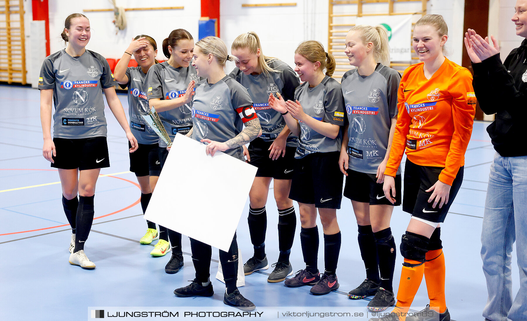 Dina-cupen 2024 FINAL Skövde KIK-Falköpings FC 1 0-1,dam,Idrottshallen,Töreboda,Sverige,Futsal,,2024,325761