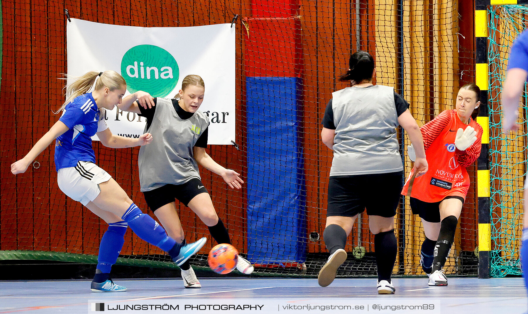 Dina-cupen 2024 Jula BK-Falköpings FC 2 0-2,dam,Idrottshallen,Töreboda,Sverige,Futsal,,2024,325826