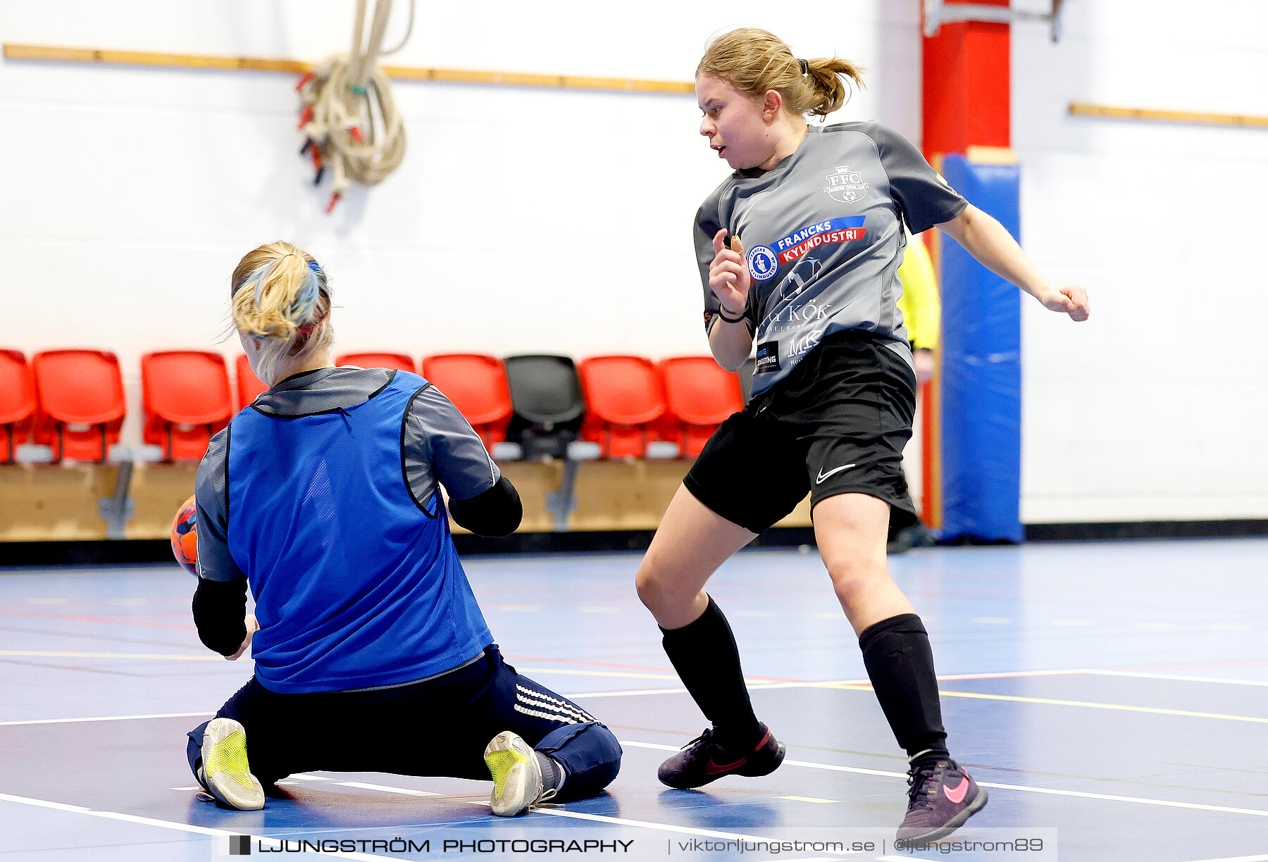 Dina-cupen 2024 Mariestads BoIS FF-Falköpings FC 1 0-2,dam,Idrottshallen,Töreboda,Sverige,Futsal,,2024,325933