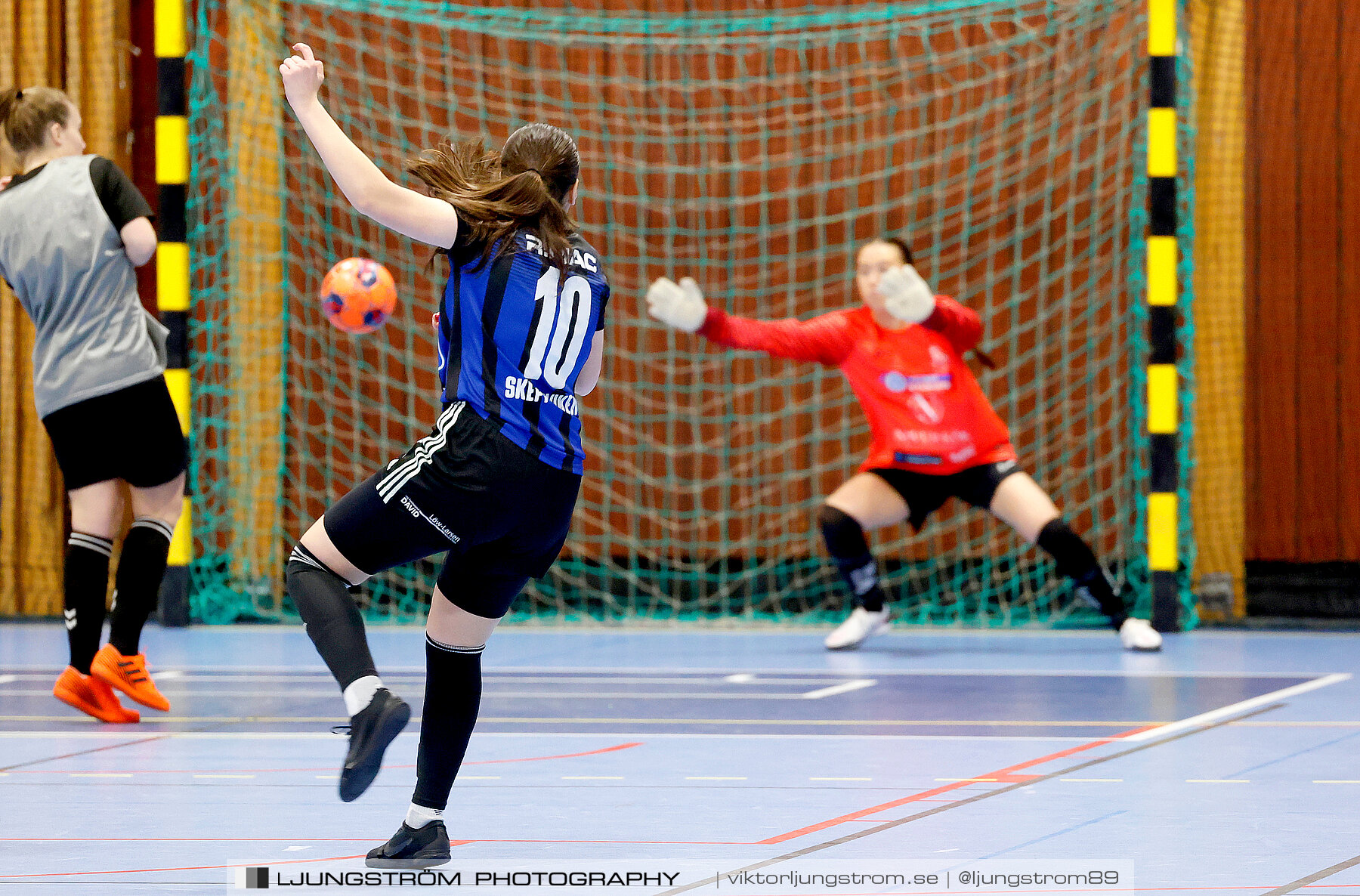 Dina-cupen 2024 1 4-final Skövde KIK-Falköpings FC 2 2-0,dam,Idrottshallen,Töreboda,Sverige,Futsal,,2024,325963