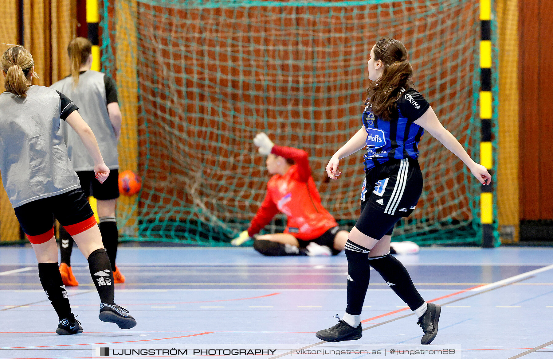 Dina-cupen 2024 1 4-final Skövde KIK-Falköpings FC 2 2-0,dam,Idrottshallen,Töreboda,Sverige,Futsal,,2024,325965