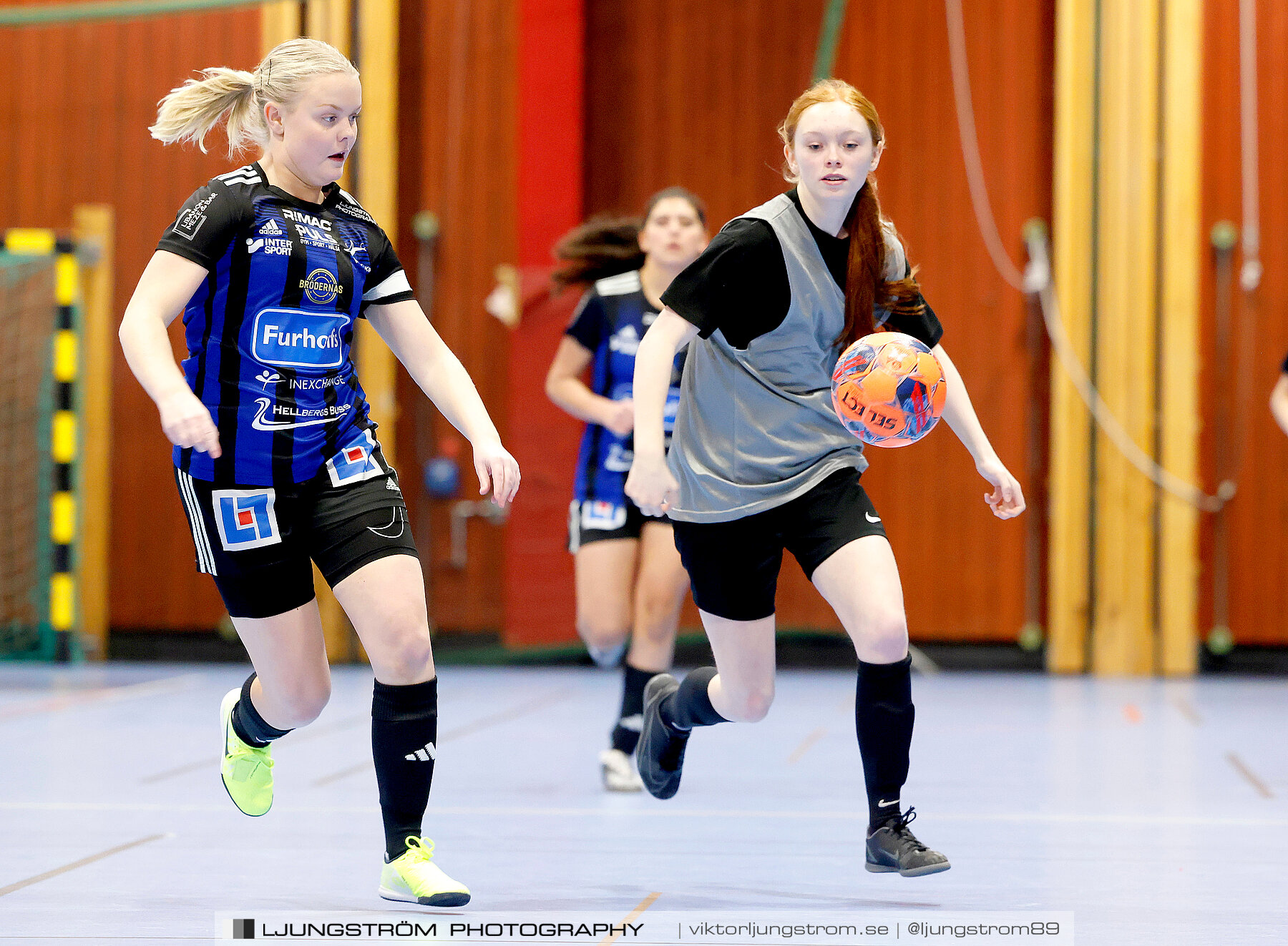 Dina-cupen 2024 1 4-final Skövde KIK-Falköpings FC 2 2-0,dam,Idrottshallen,Töreboda,Sverige,Futsal,,2024,325982