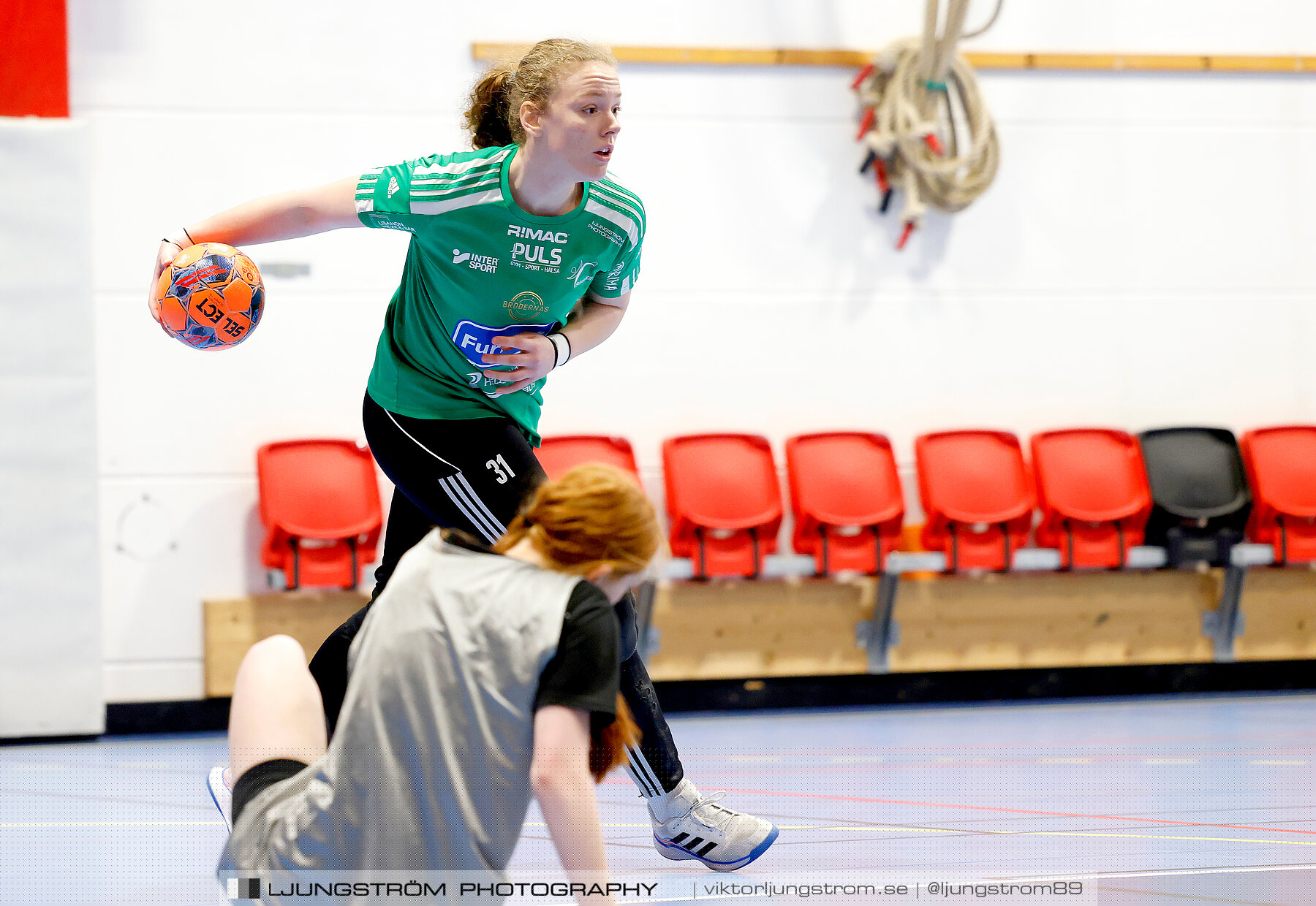 Dina-cupen 2024 1 4-final Skövde KIK-Falköpings FC 2 2-0,dam,Idrottshallen,Töreboda,Sverige,Futsal,,2024,325990
