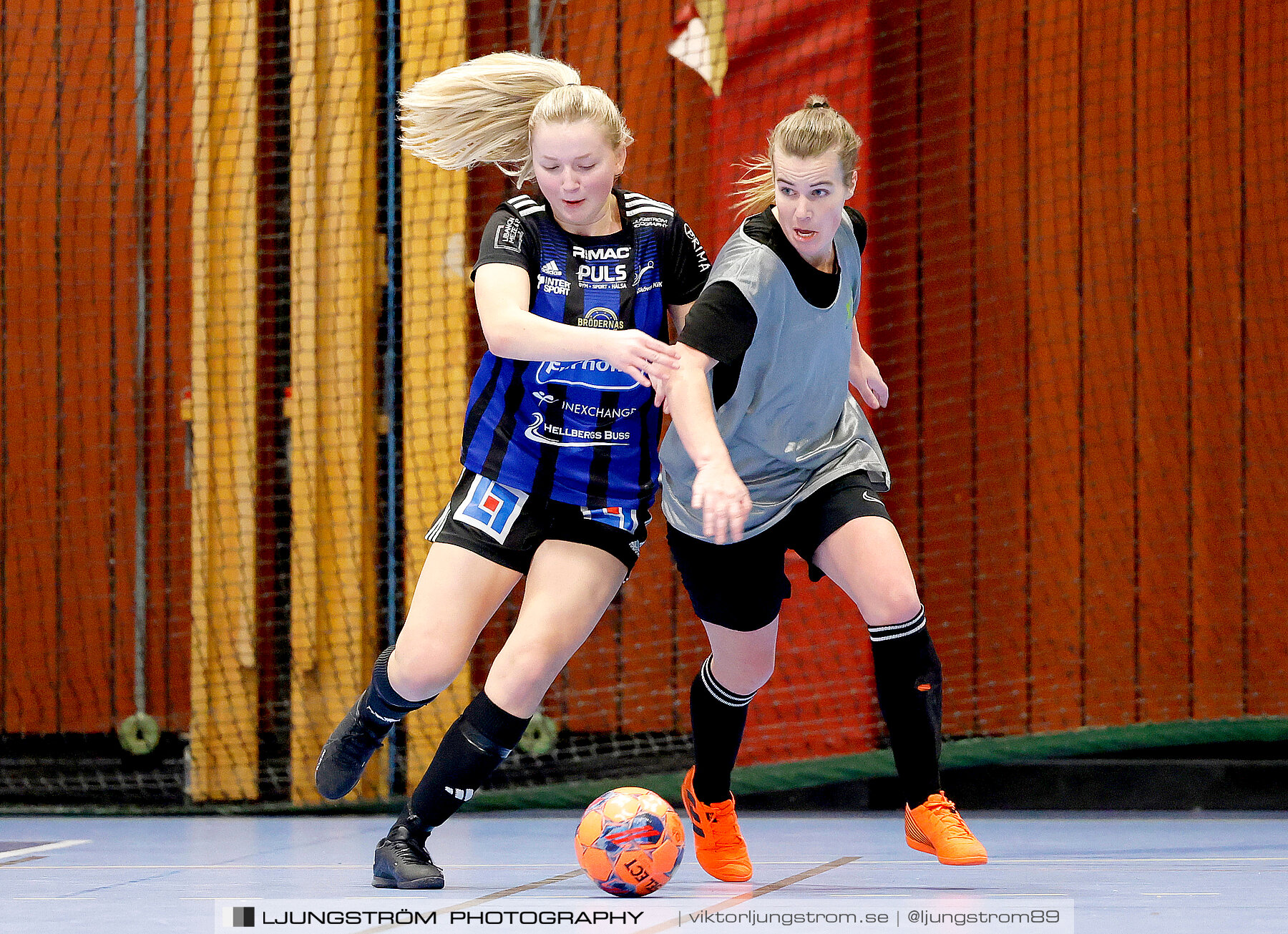 Dina-cupen 2024 1 4-final Skövde KIK-Falköpings FC 2 2-0,dam,Idrottshallen,Töreboda,Sverige,Futsal,,2024,326017