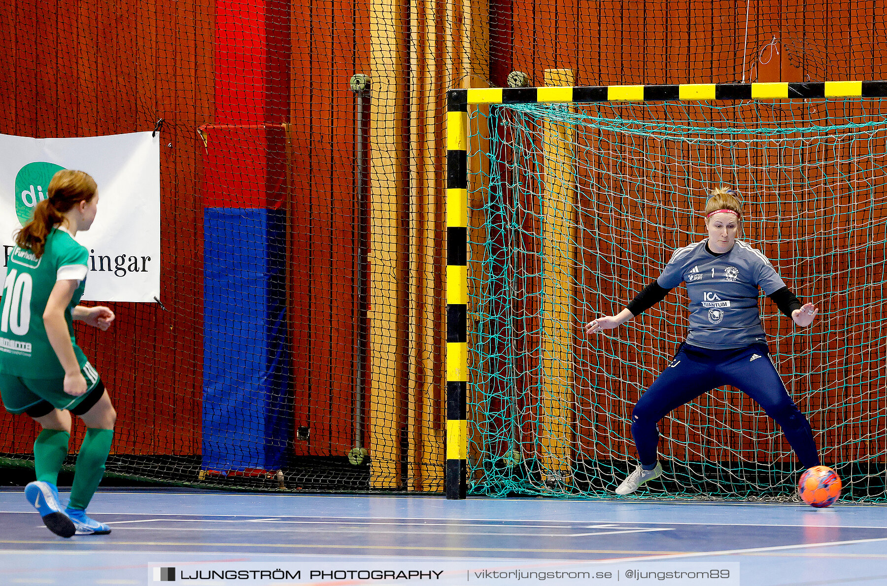 Dina-cupen 2024 1 4-final Mariestads BoIS FF-Våmbs IF 6-5,dam,Idrottshallen,Töreboda,Sverige,Futsal,,2024,326132