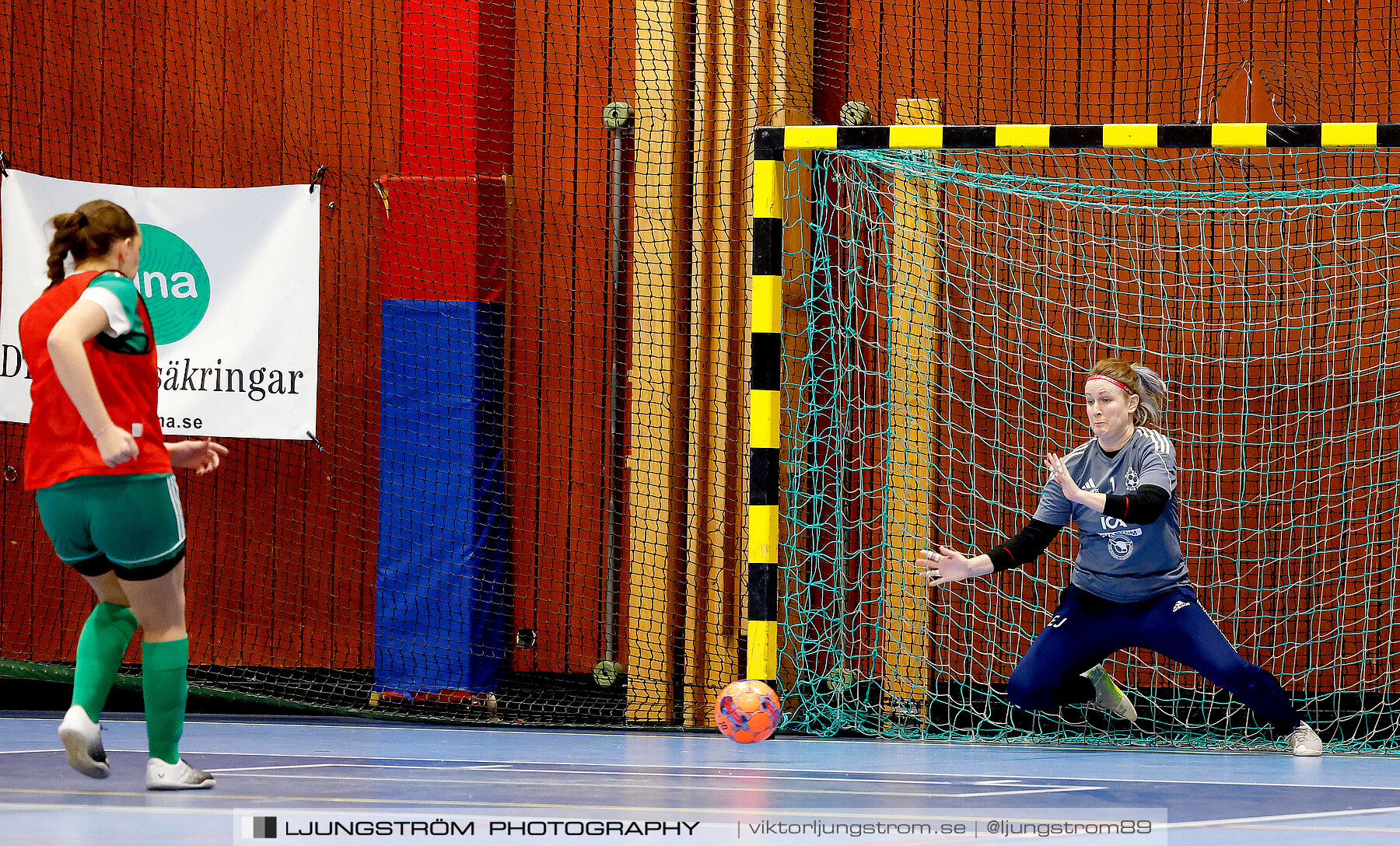 Dina-cupen 2024 1 4-final Mariestads BoIS FF-Våmbs IF 6-5,dam,Idrottshallen,Töreboda,Sverige,Futsal,,2024,326142