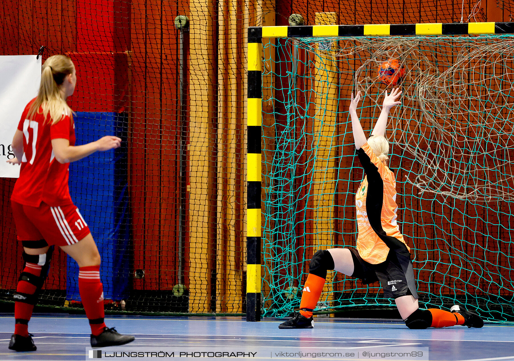 Dina-cupen 2024 1 4-final Mariestads BoIS FF-Våmbs IF 6-5,dam,Idrottshallen,Töreboda,Sverige,Futsal,,2024,326147