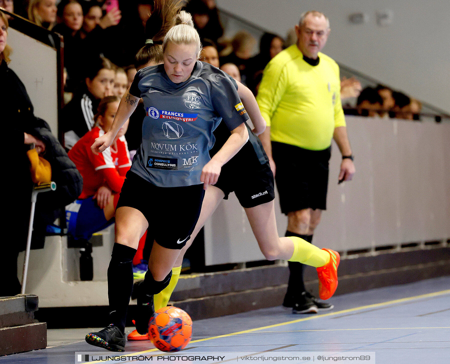 Dina-cupen 2024 1 4-final Falköpings FC 1-Fagersanna Mölltorp Brevik 3-0,dam,Idrottshallen,Töreboda,Sverige,Futsal,,2024,326179