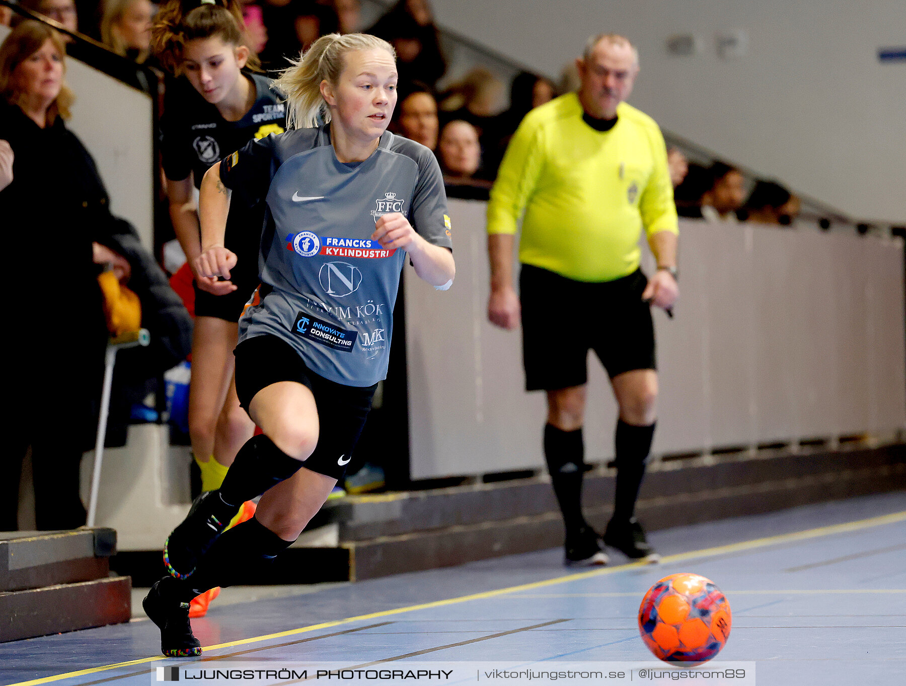 Dina-cupen 2024 1 4-final Falköpings FC 1-Fagersanna Mölltorp Brevik 3-0,dam,Idrottshallen,Töreboda,Sverige,Futsal,,2024,326180