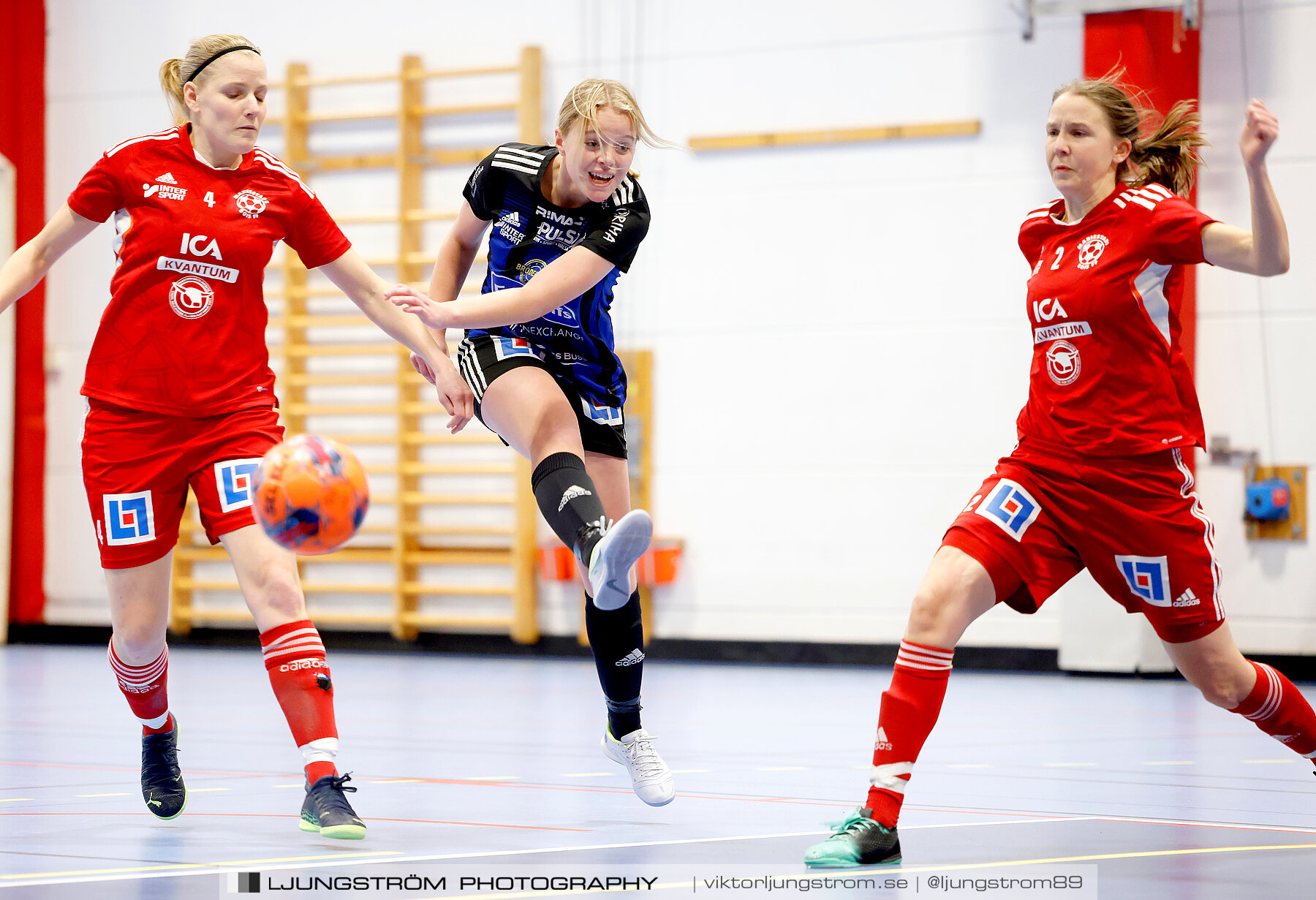 Dina-cupen 2024 1 2-final Skövde KIK-Mariestads BoIS FF 2-0,dam,Idrottshallen,Töreboda,Sverige,Futsal,,2024,326284