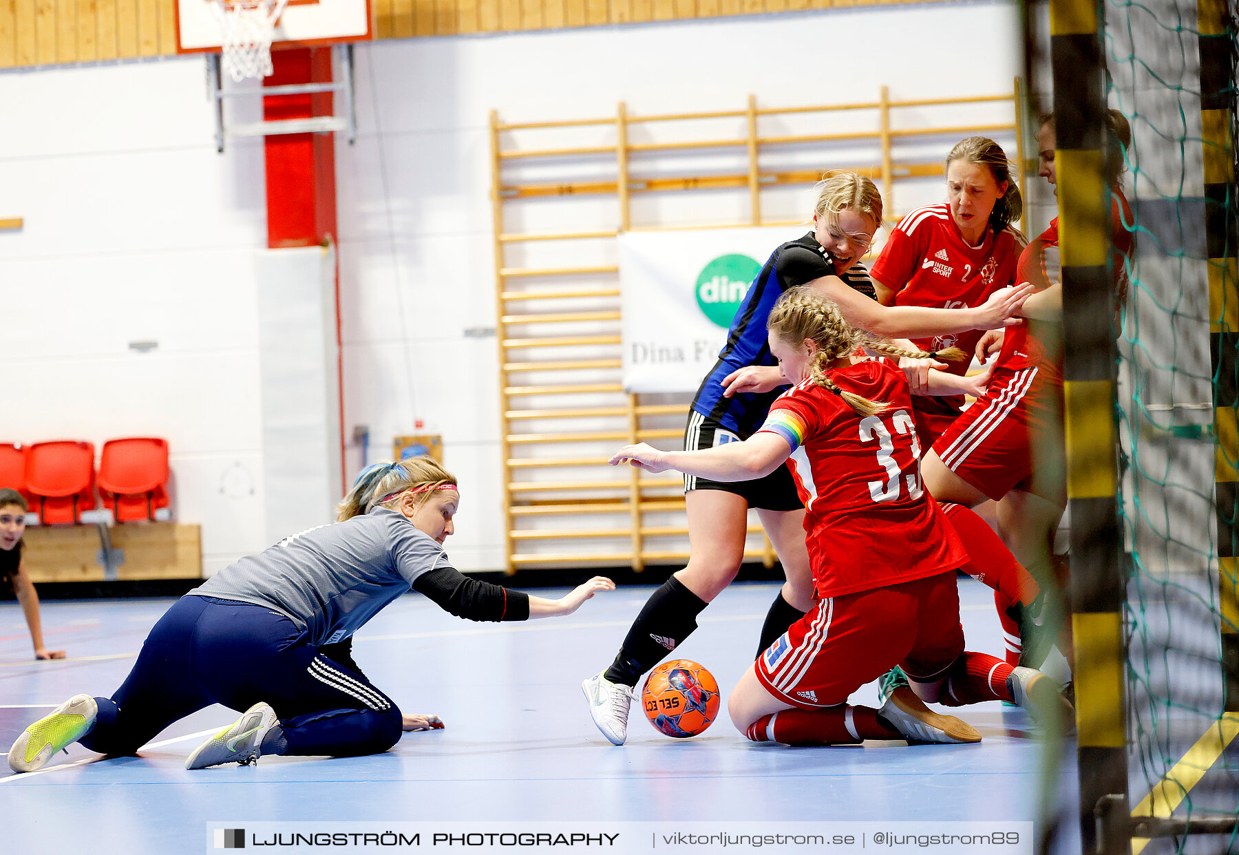 Dina-cupen 2024 1 2-final Skövde KIK-Mariestads BoIS FF 2-0,dam,Idrottshallen,Töreboda,Sverige,Futsal,,2024,326292