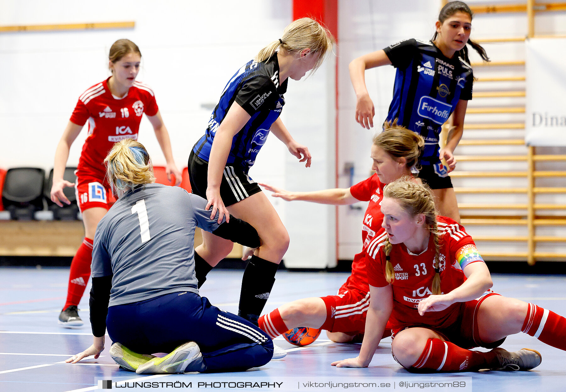 Dina-cupen 2024 1 2-final Skövde KIK-Mariestads BoIS FF 2-0,dam,Idrottshallen,Töreboda,Sverige,Futsal,,2024,326297