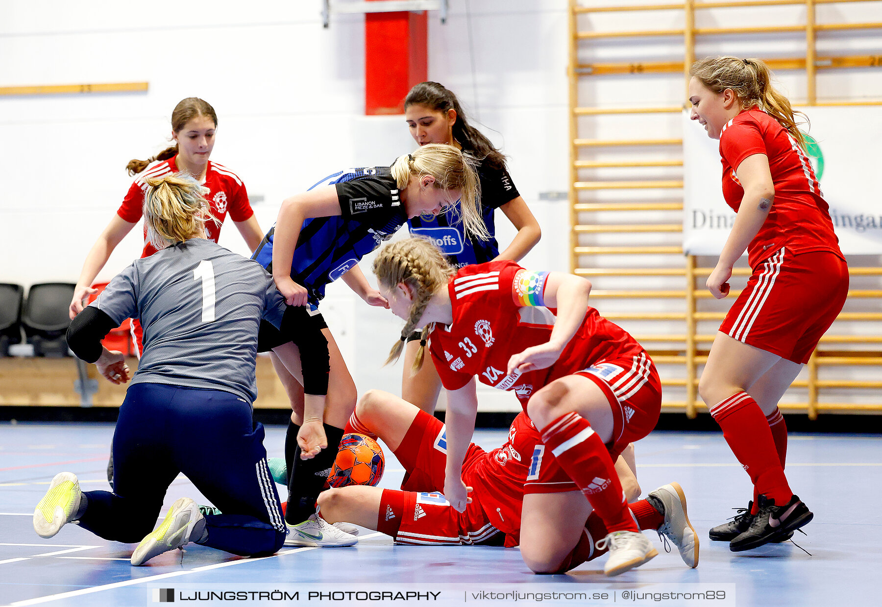 Dina-cupen 2024 1 2-final Skövde KIK-Mariestads BoIS FF 2-0,dam,Idrottshallen,Töreboda,Sverige,Futsal,,2024,326298