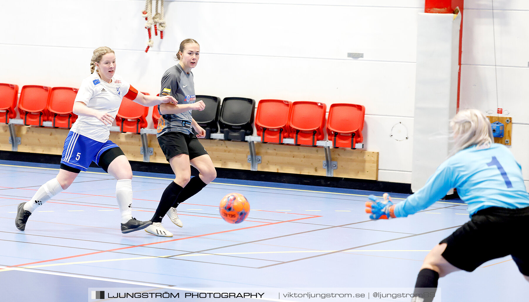 Dina-cupen 2024 1 2-final Falköpings FC 1-IFK Hjo 2-0,dam,Idrottshallen,Töreboda,Sverige,Futsal,,2024,326363