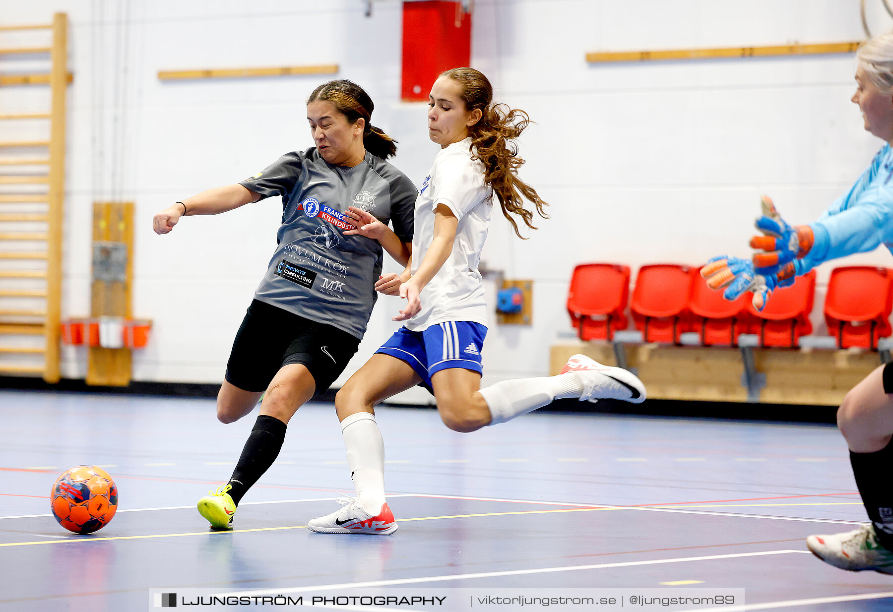 Dina-cupen 2024 1 2-final Falköpings FC 1-IFK Hjo 2-0,dam,Idrottshallen,Töreboda,Sverige,Futsal,,2024,326373