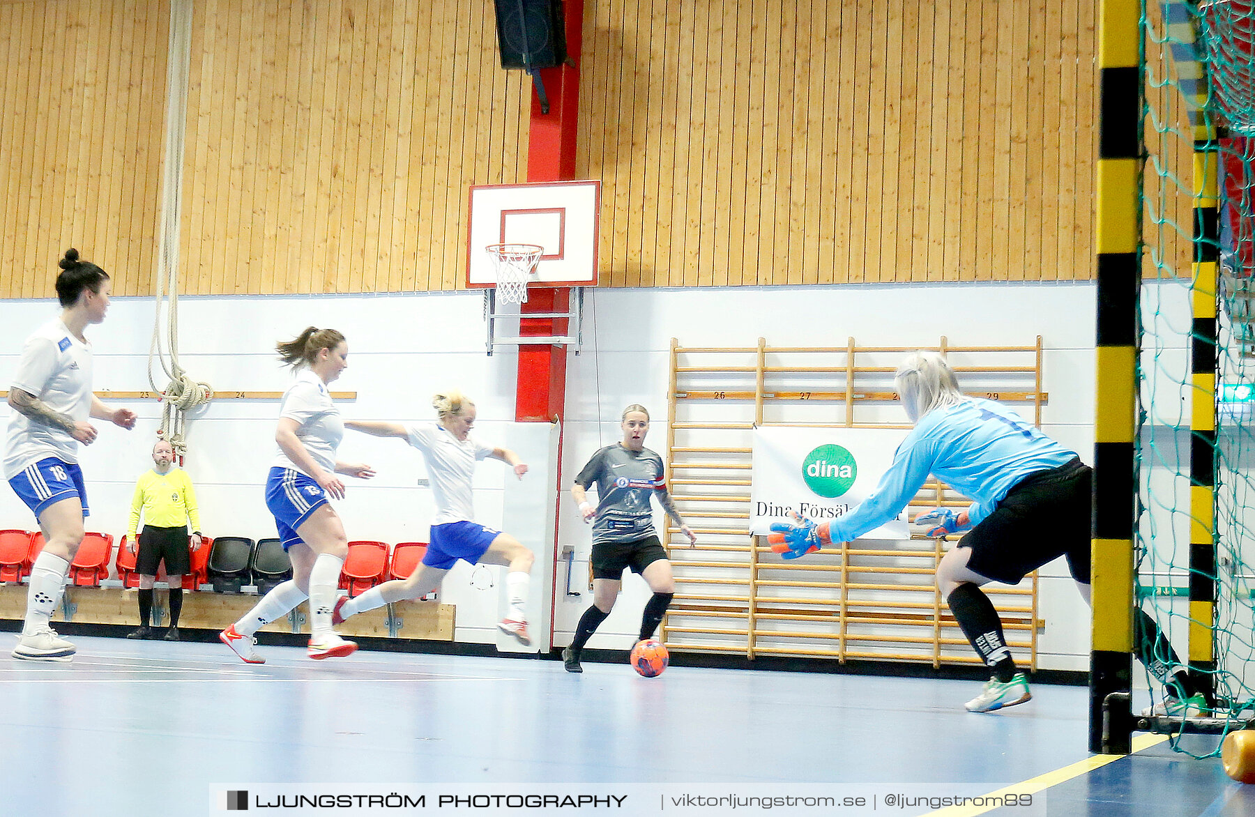 Dina-cupen 2024 1 2-final Falköpings FC 1-IFK Hjo 2-0,dam,Idrottshallen,Töreboda,Sverige,Futsal,,2024,326460