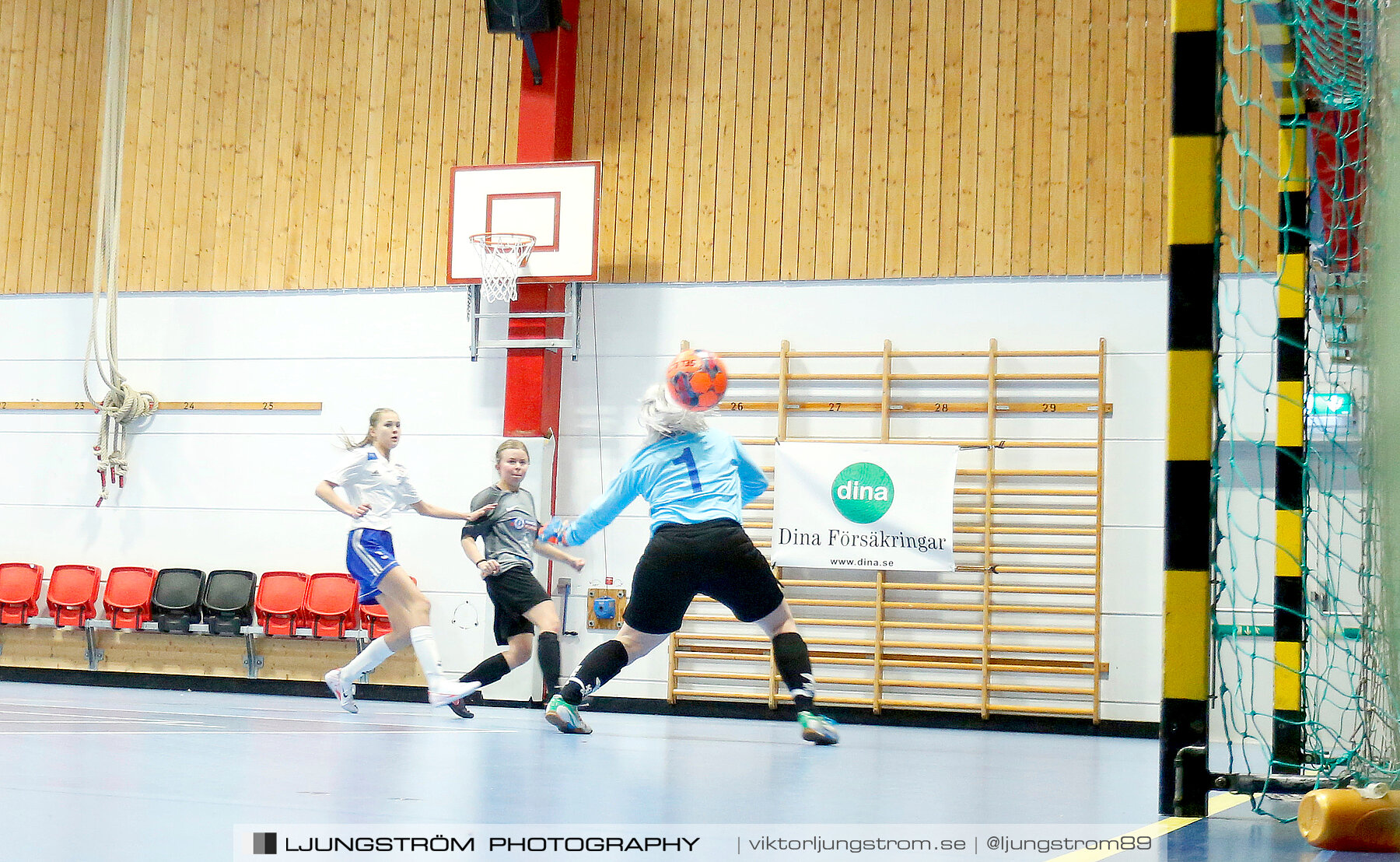 Dina-cupen 2024 1 2-final Falköpings FC 1-IFK Hjo 2-0,dam,Idrottshallen,Töreboda,Sverige,Futsal,,2024,326465