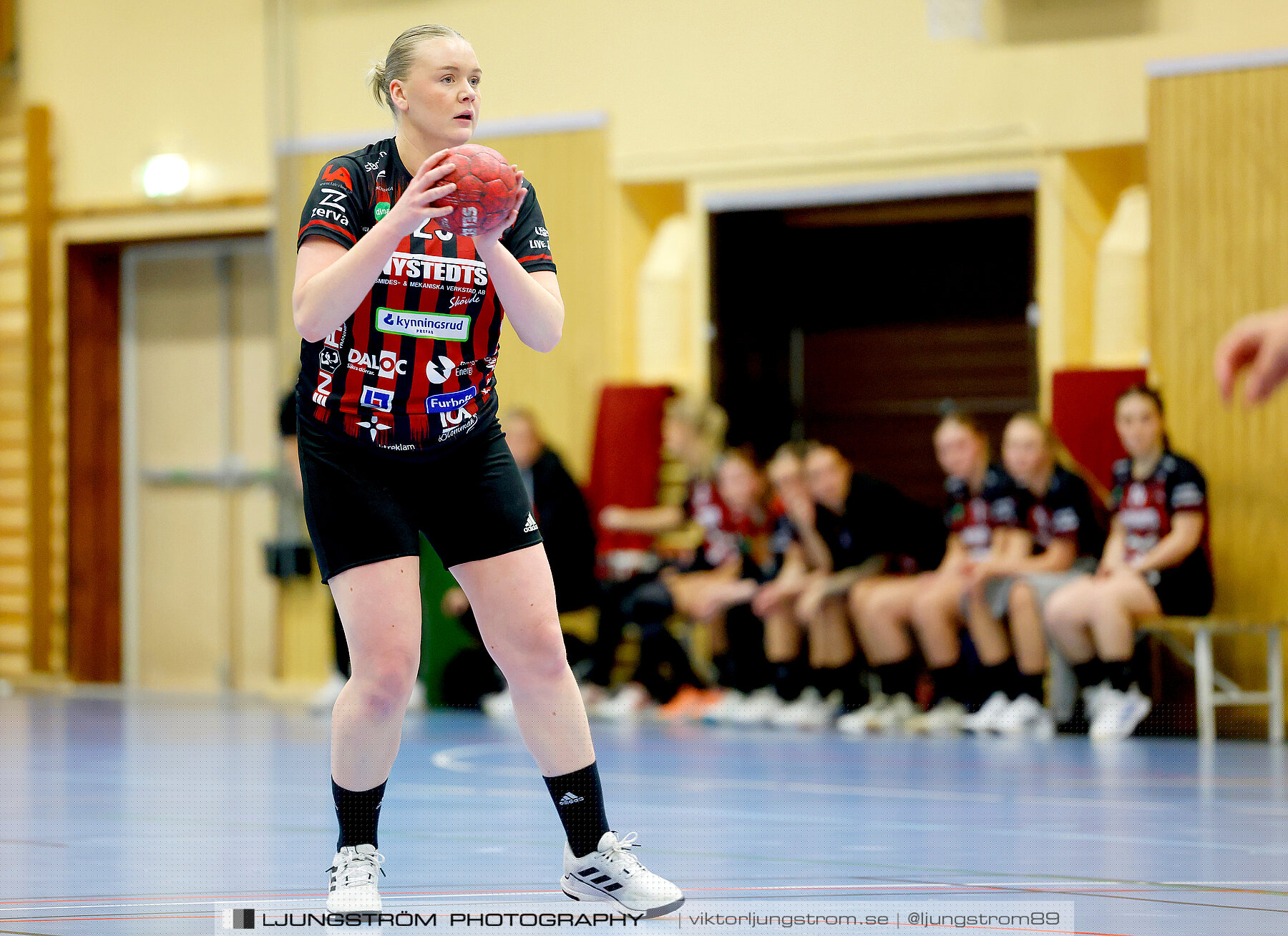 HK Country-Alingsås HK B 21-16,dam,Arena Skövde,Skövde,Sverige,Handboll,,2024,326542