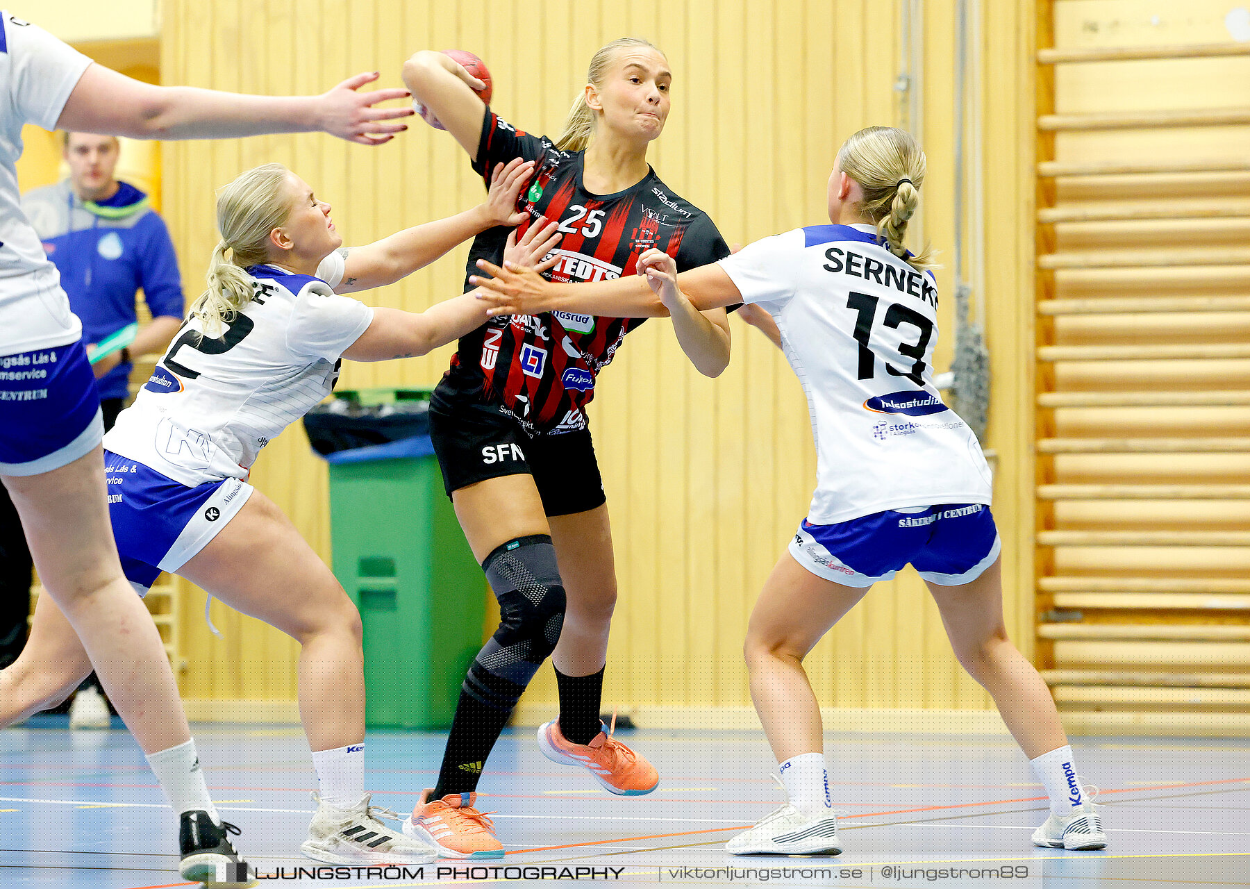 HK Country-Alingsås HK B 21-16,dam,Arena Skövde,Skövde,Sverige,Handboll,,2024,326560