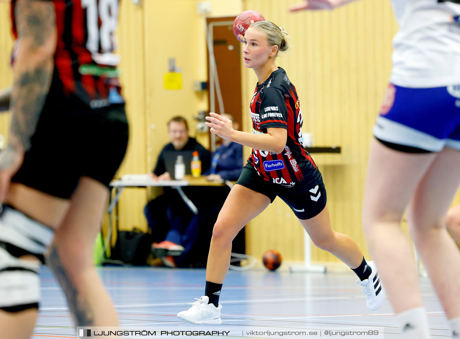 HK Country-Alingsås HK B 21-16,dam,Arena Skövde,Skövde,Sverige,Handboll,,2024,326621