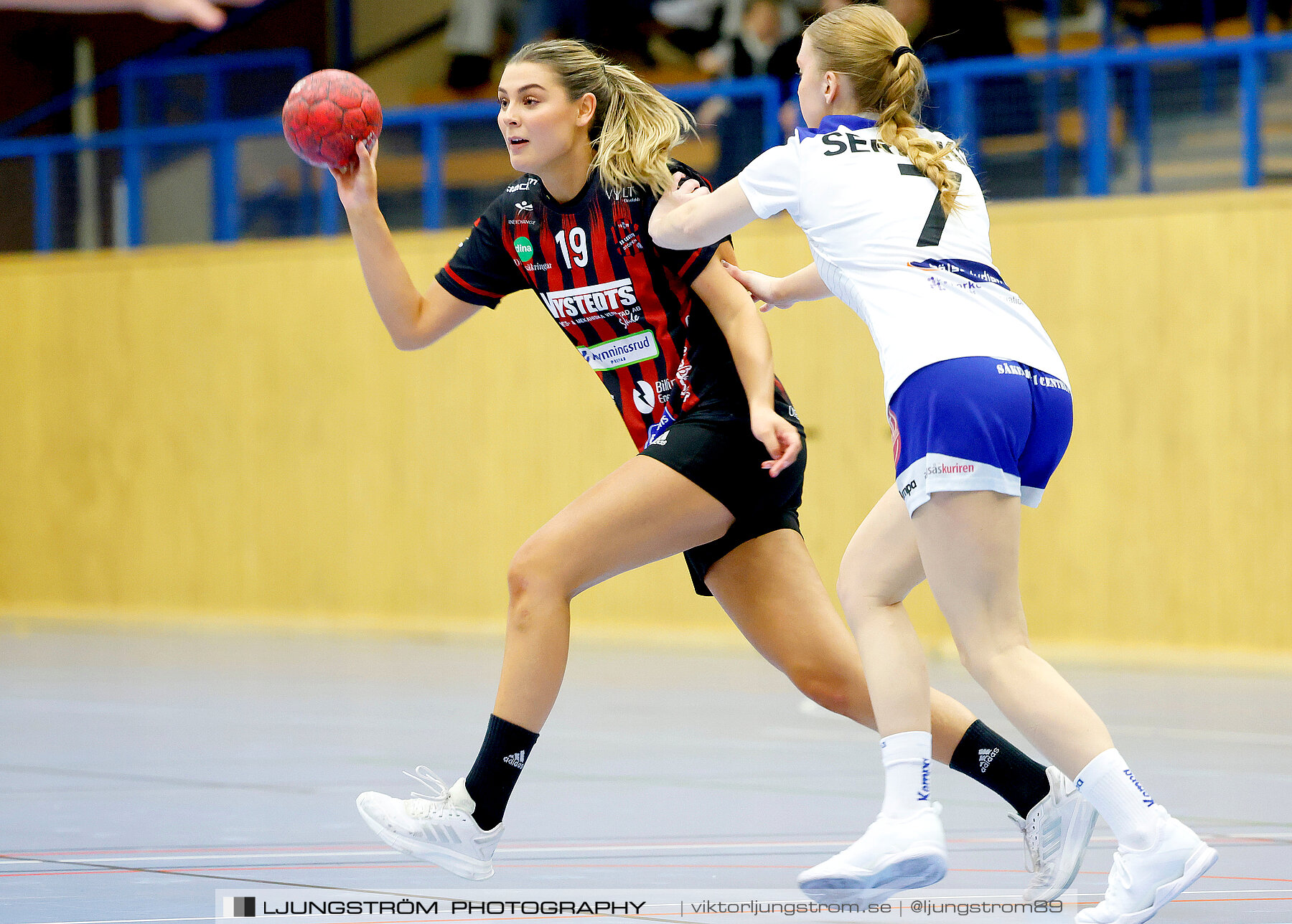 HK Country-Alingsås HK B 21-16,dam,Arena Skövde,Skövde,Sverige,Handboll,,2024,326738