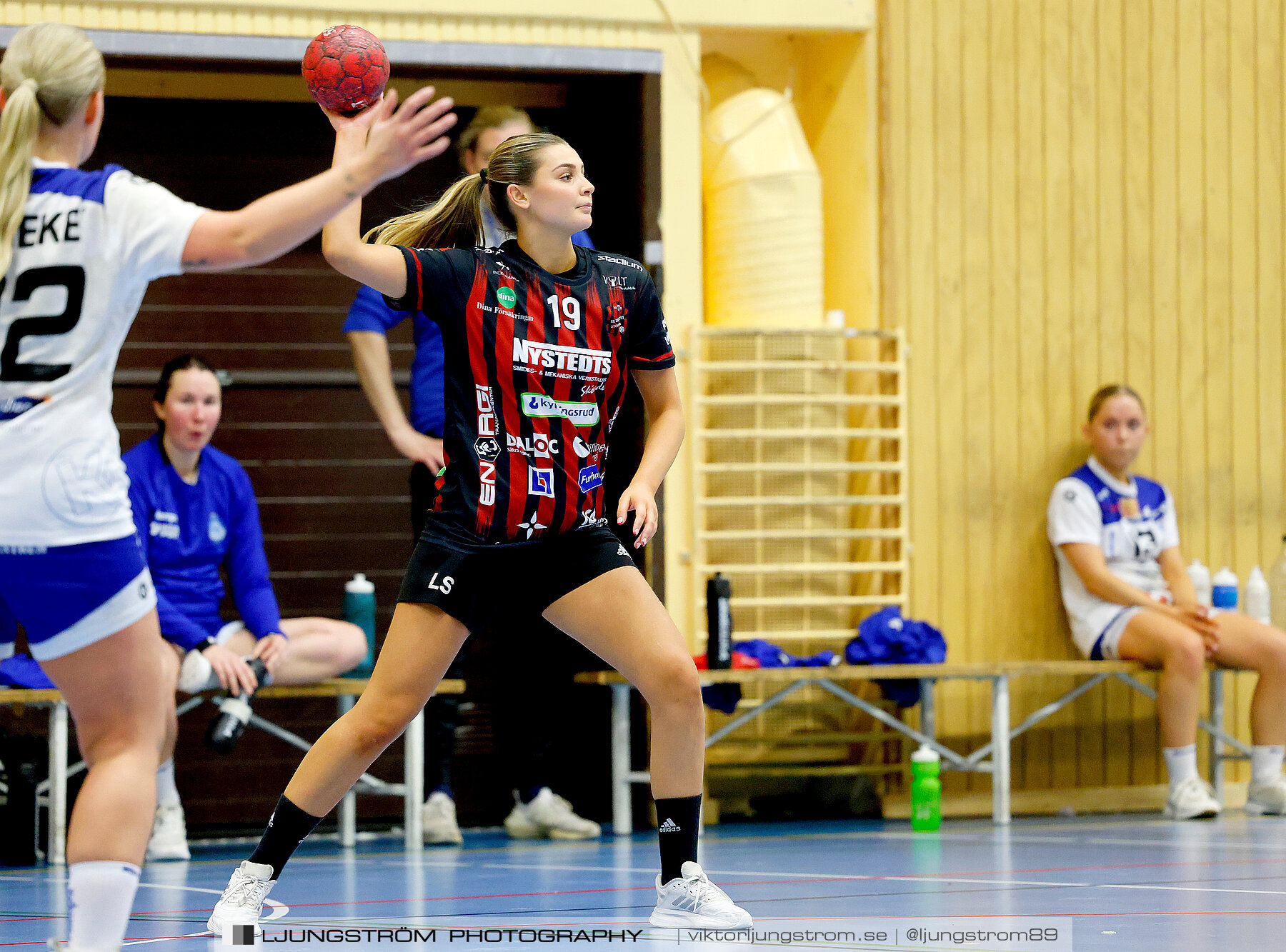 HK Country-Alingsås HK B 21-16,dam,Arena Skövde,Skövde,Sverige,Handboll,,2024,326836