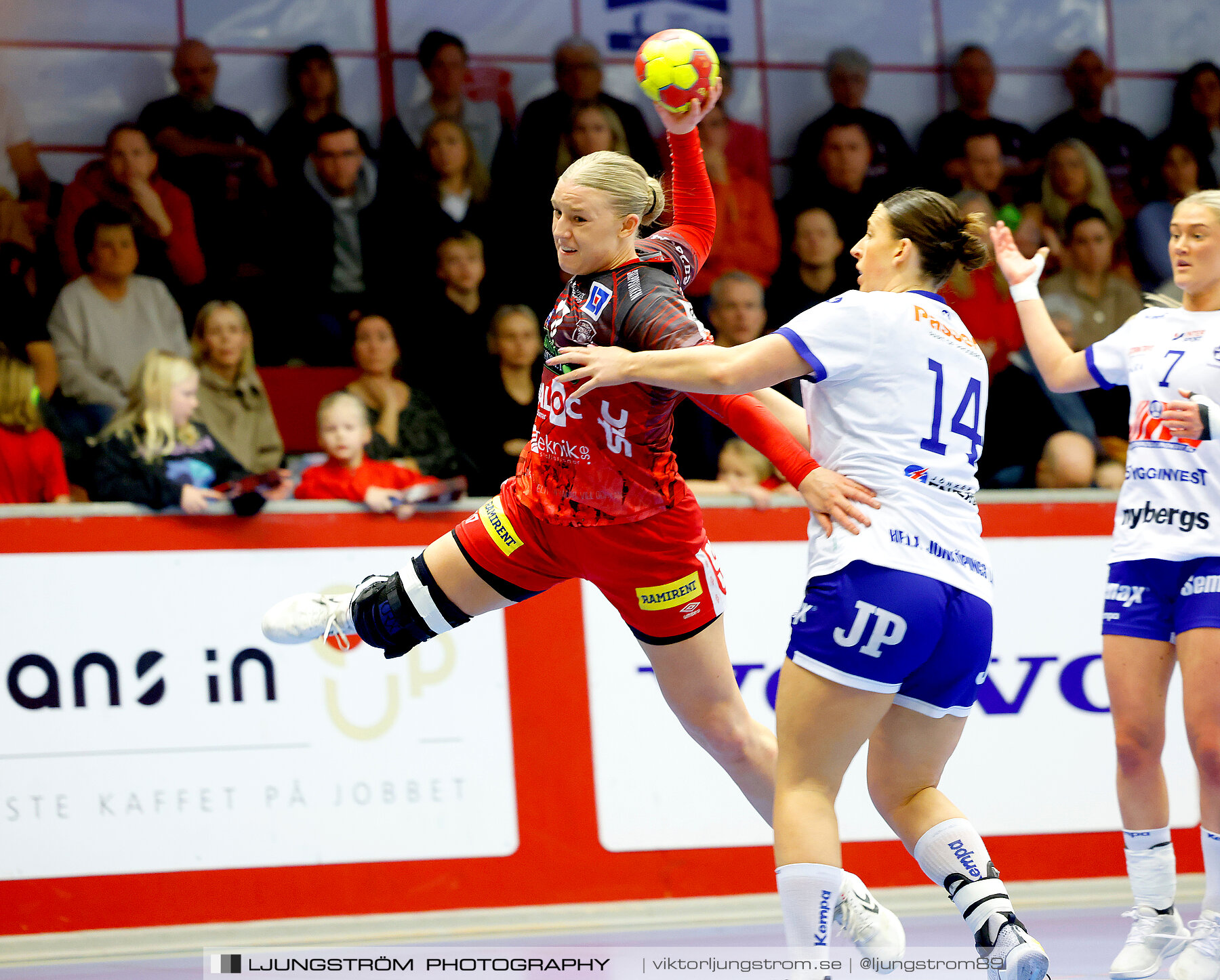 Skövde HF-IF Hallby HK 36-40,dam,Skövde Idrottshall,Skövde,Sverige,Handboll,,2024,326883