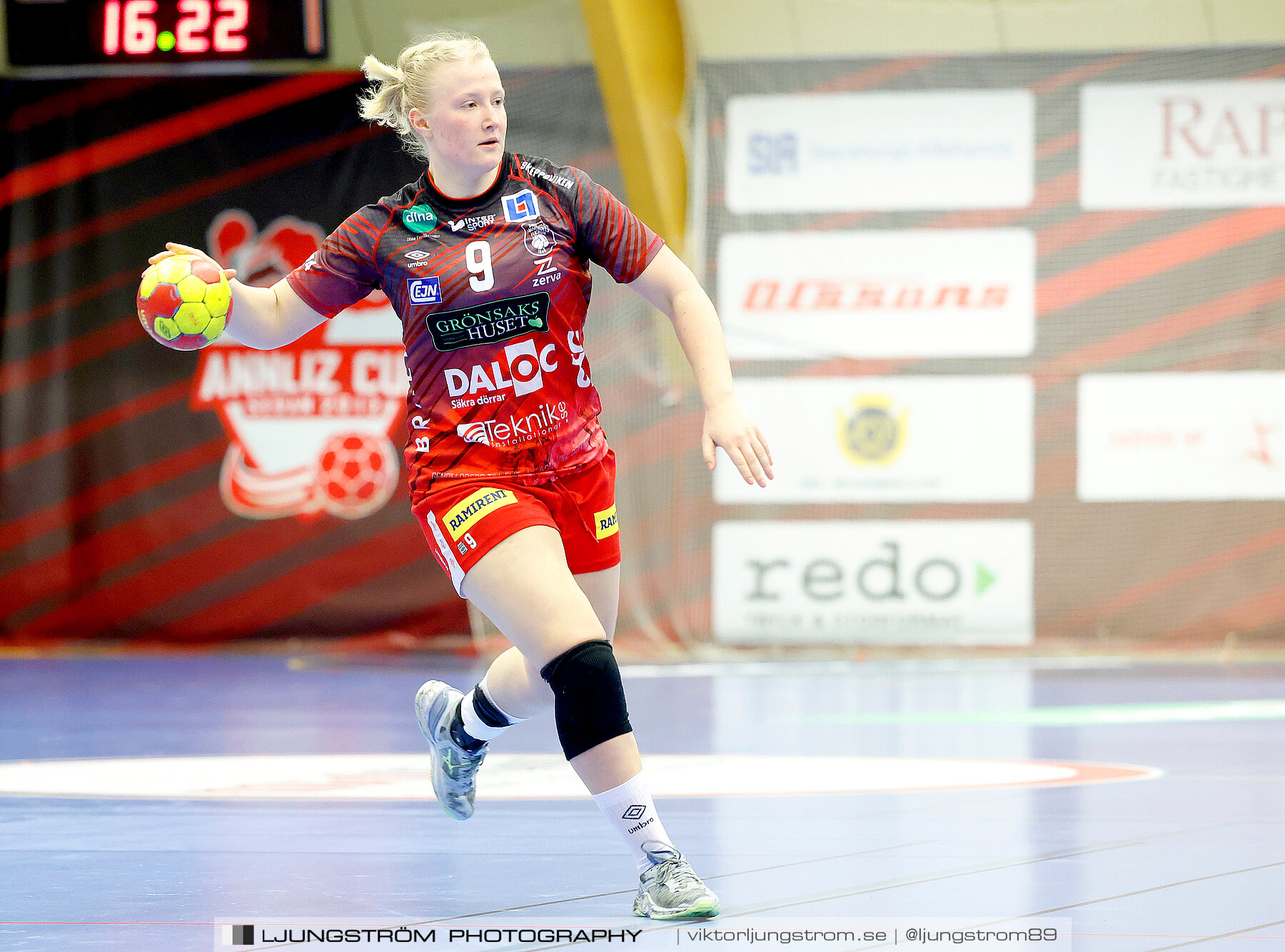 Skövde HF-IF Hallby HK 36-40,dam,Skövde Idrottshall,Skövde,Sverige,Handboll,,2024,326903