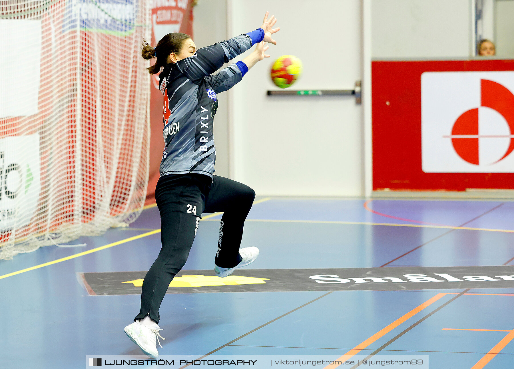 Skövde HF-IF Hallby HK 36-40,dam,Skövde Idrottshall,Skövde,Sverige,Handboll,,2024,326976