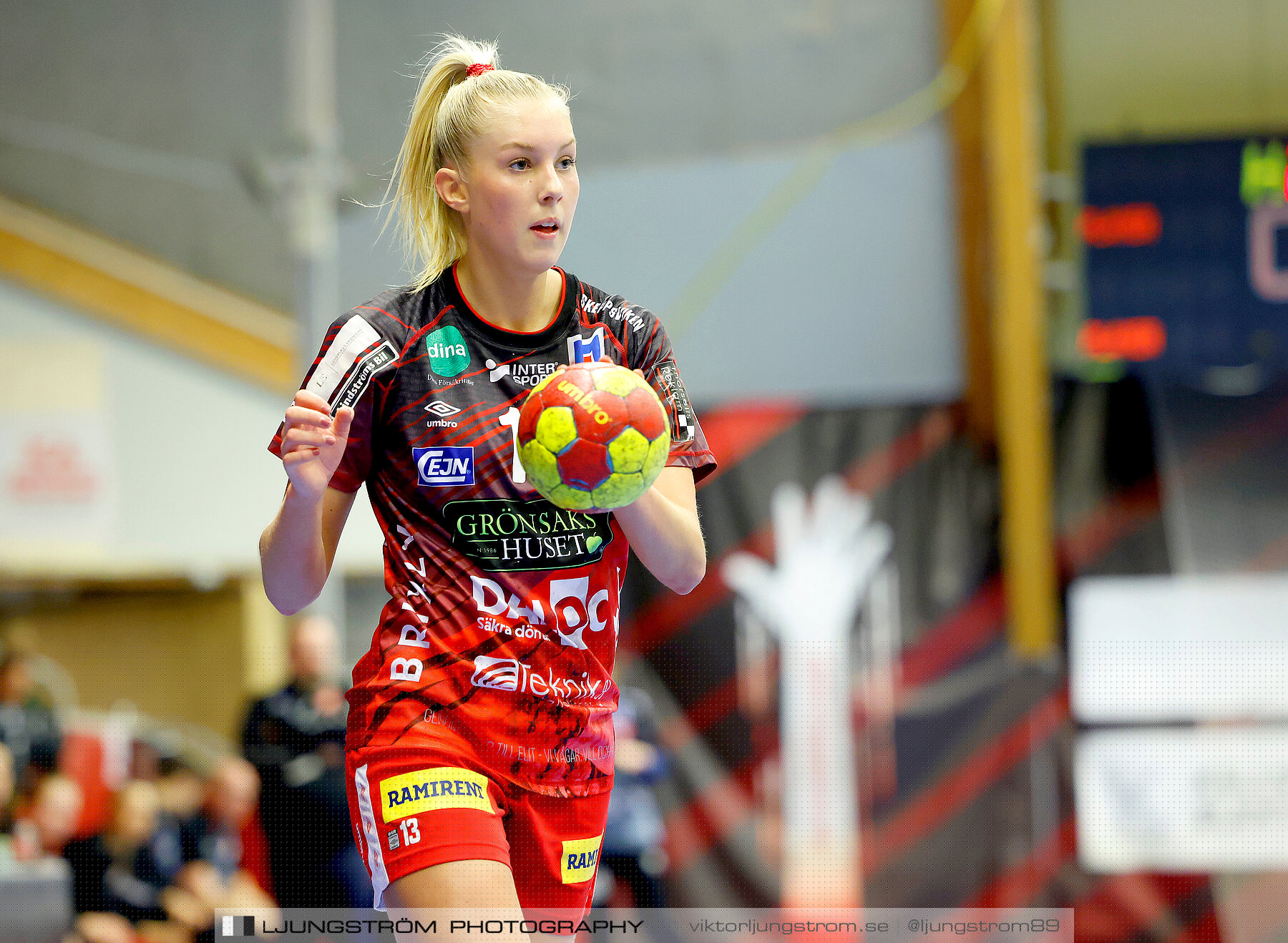 Skövde HF-IF Hallby HK 36-40,dam,Skövde Idrottshall,Skövde,Sverige,Handboll,,2024,327013