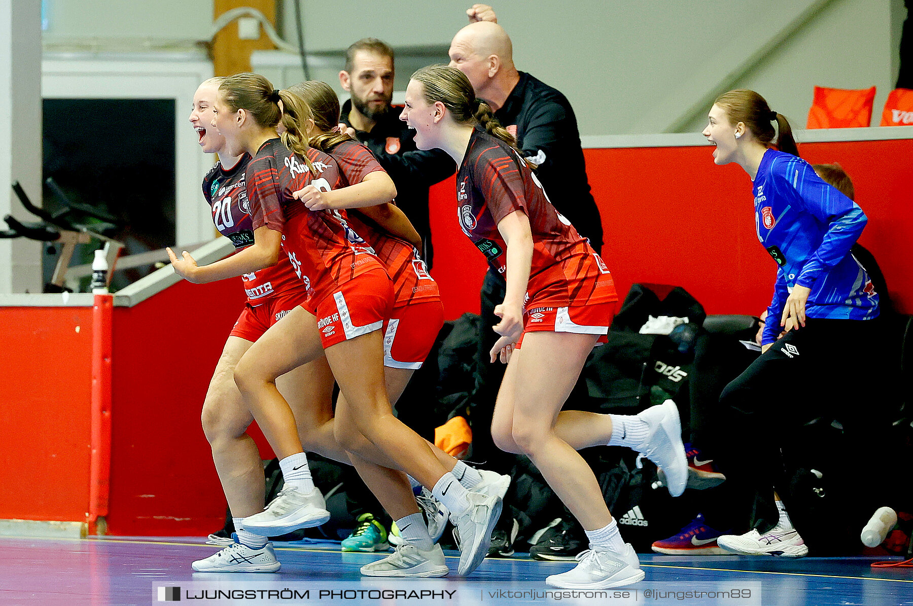 USM F16 Steg 3 Skövde HF 2-Tyresö Handboll 22-21,dam,Skövde Idrottshall,Skövde,Sverige,Handboll,,2024,328351