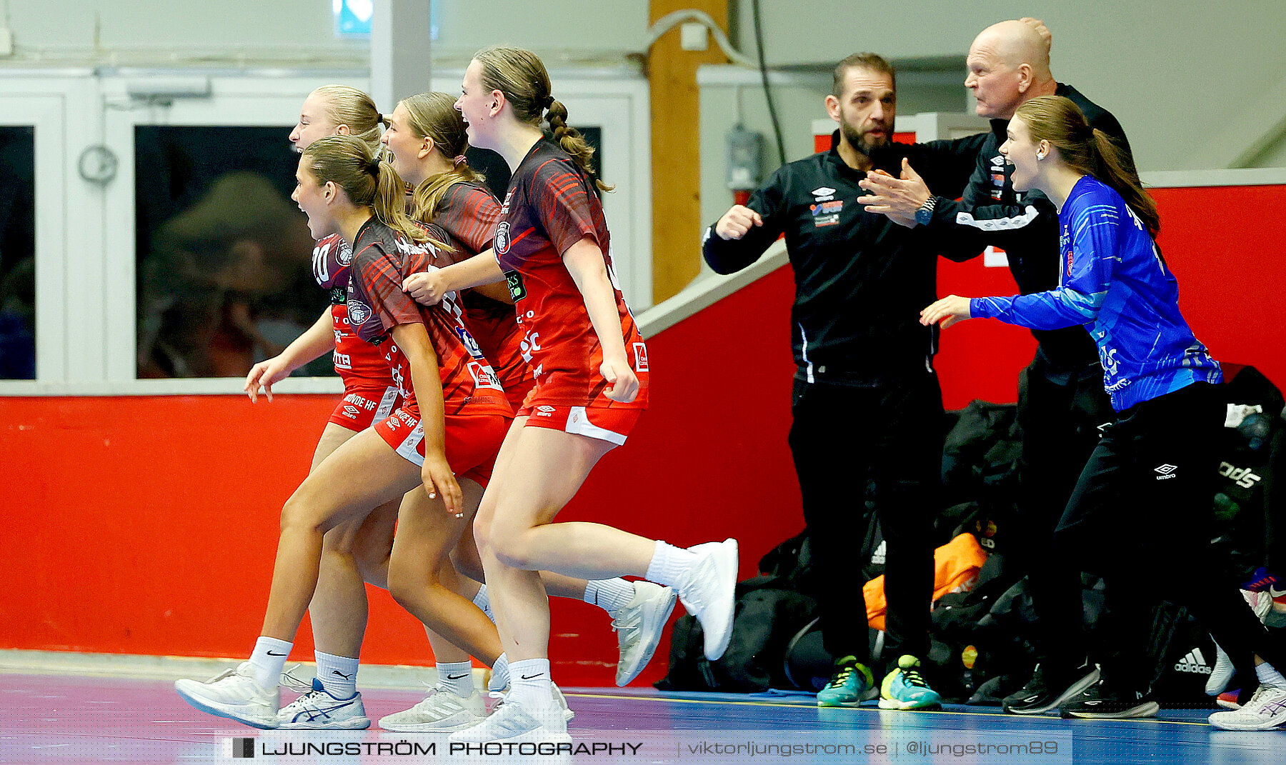 USM F16 Steg 3 Skövde HF 2-Tyresö Handboll 22-21,dam,Skövde Idrottshall,Skövde,Sverige,Handboll,,2024,328352