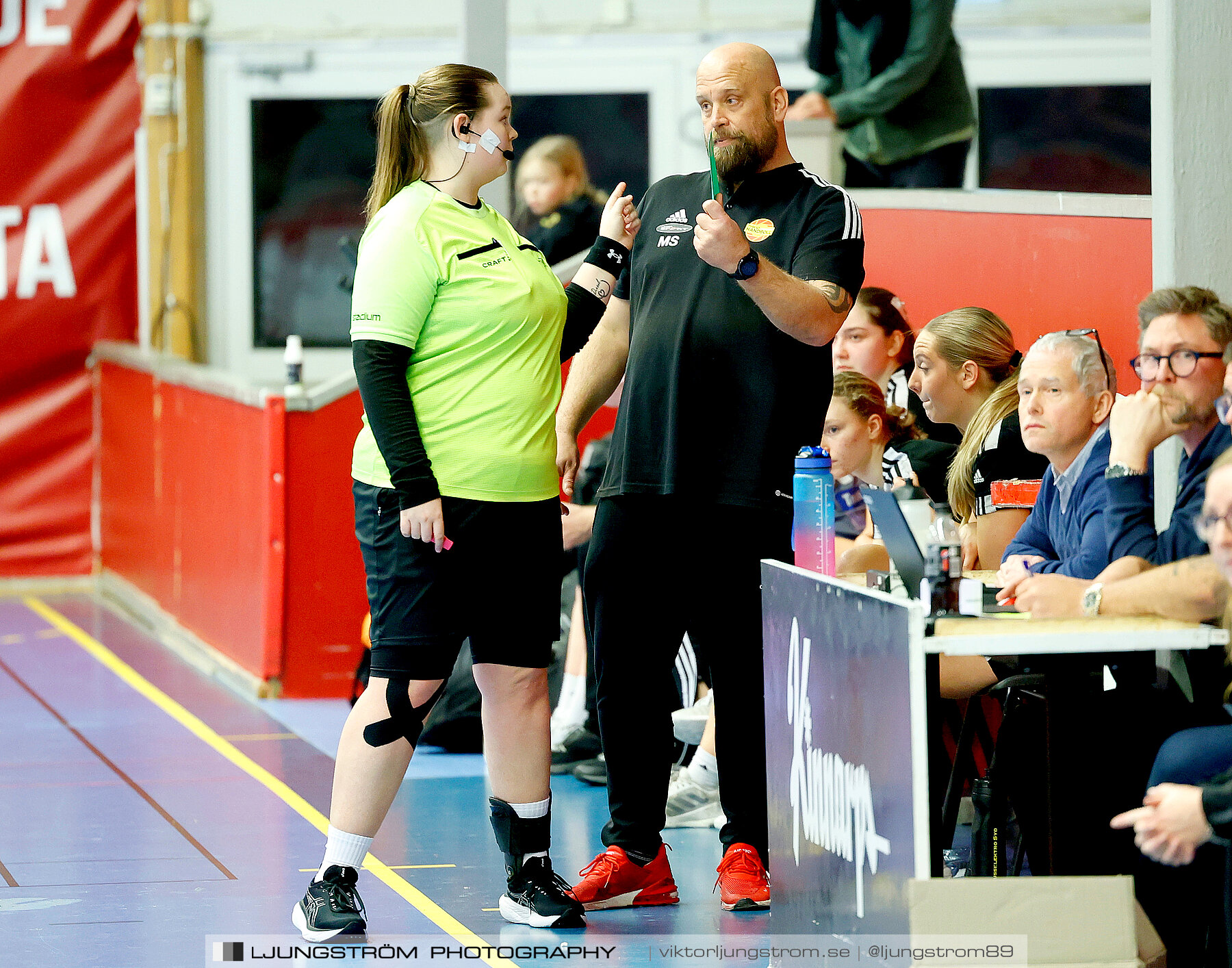 USM F16 Steg 3 Skövde HF 2-Tyresö Handboll 22-21,dam,Skövde Idrottshall,Skövde,Sverige,Handboll,,2024,328401