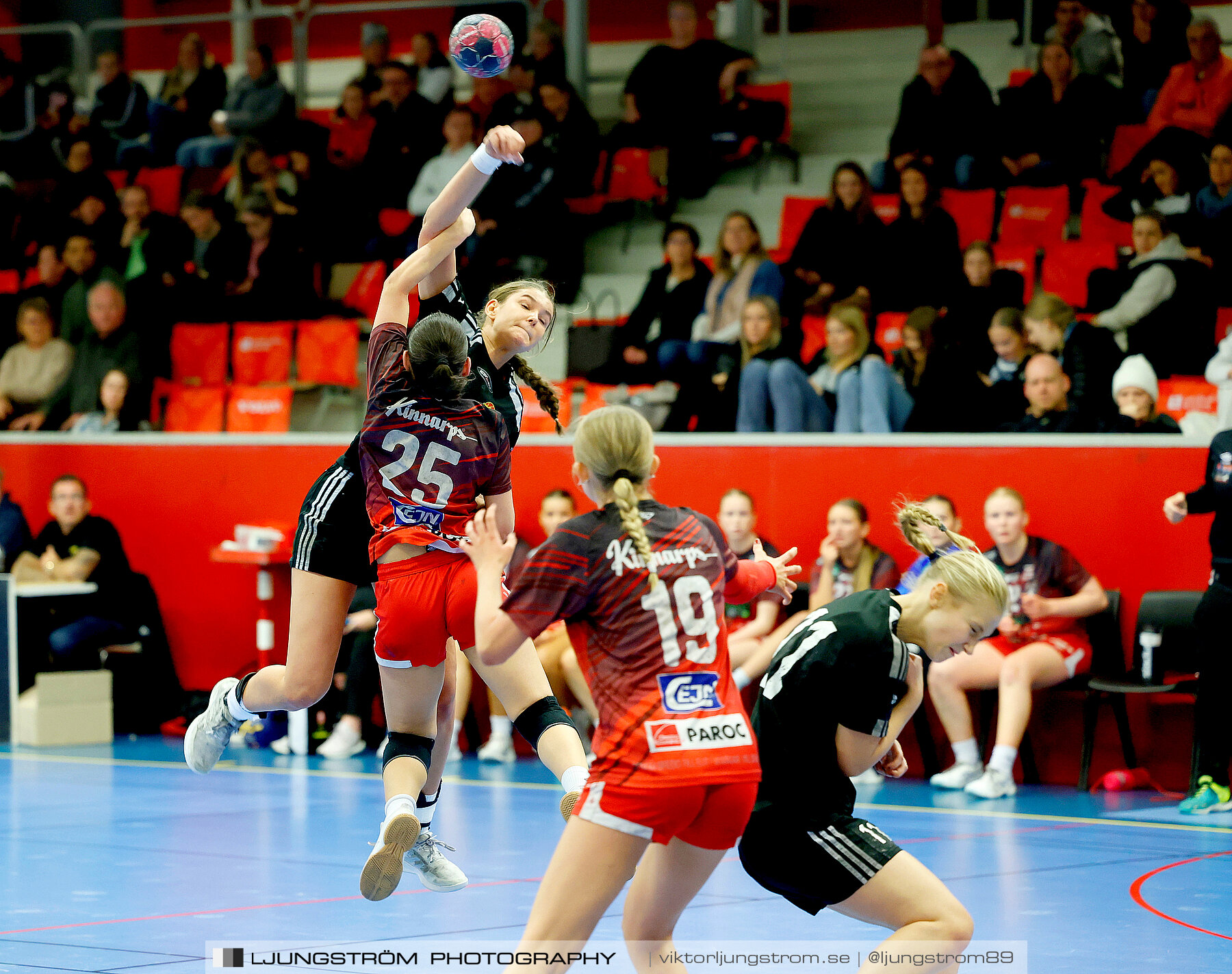 USM F16 Steg 3 Skövde HF 2-Tyresö Handboll 22-21,dam,Skövde Idrottshall,Skövde,Sverige,Handboll,,2024,328445