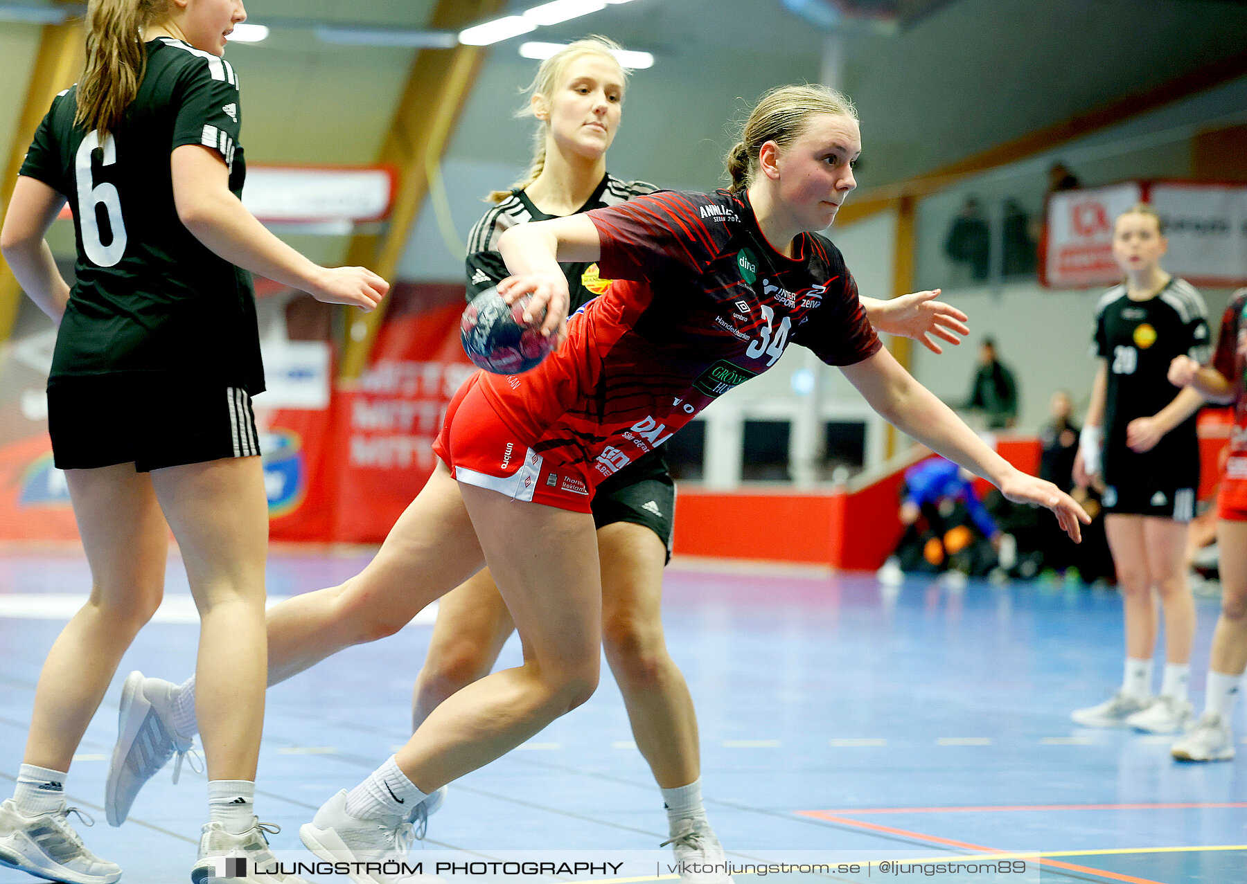 USM F16 Steg 3 Skövde HF 2-Tyresö Handboll 22-21,dam,Skövde Idrottshall,Skövde,Sverige,Handboll,,2024,328466