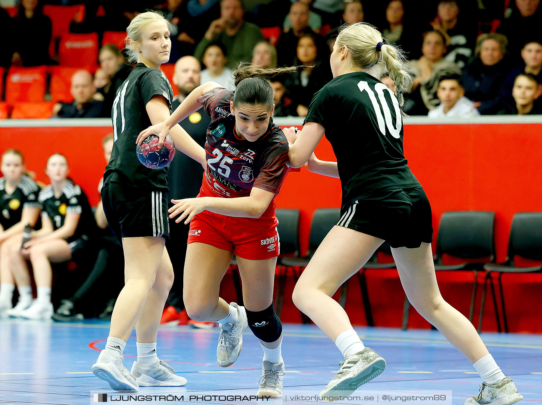 USM F16 Steg 3 Skövde HF 2-Tyresö Handboll 22-21,dam,Skövde Idrottshall,Skövde,Sverige,Handboll,,2024,328513