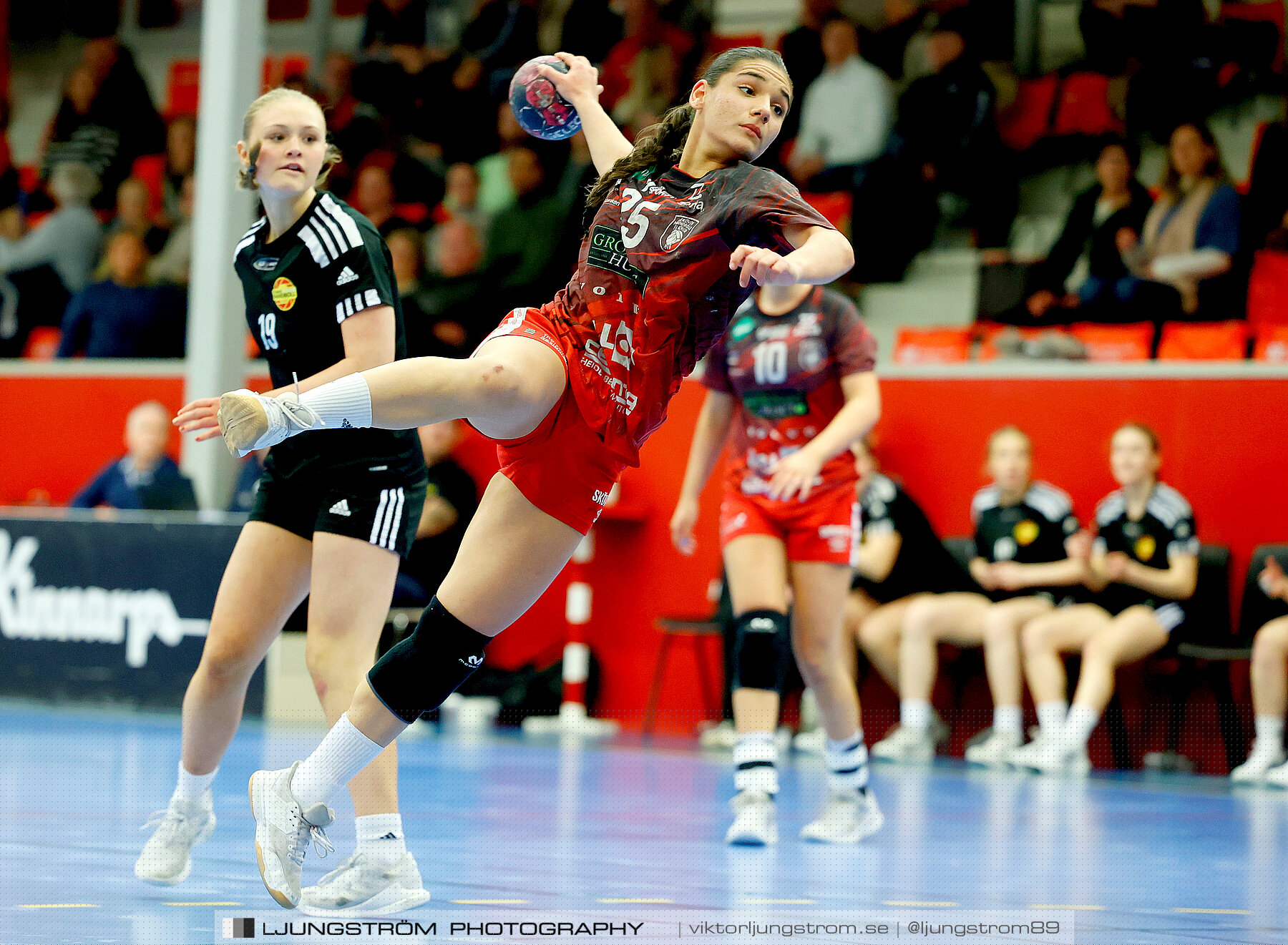 USM F16 Steg 3 Skövde HF 2-Tyresö Handboll 22-21,dam,Skövde Idrottshall,Skövde,Sverige,Handboll,,2024,328561