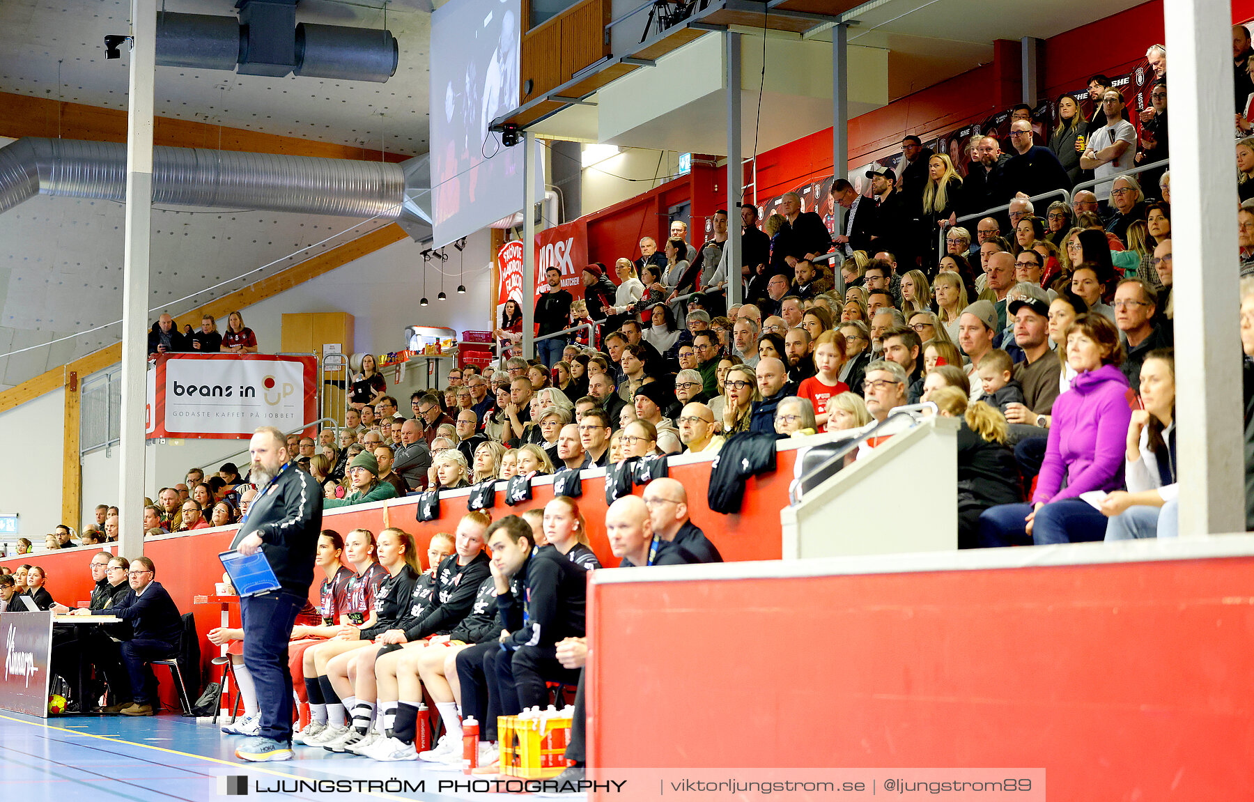 Skövde HF-Lugi HF 31-28,dam,Skövde Idrottshall,Skövde,Sverige,Handboll,,2024,328724