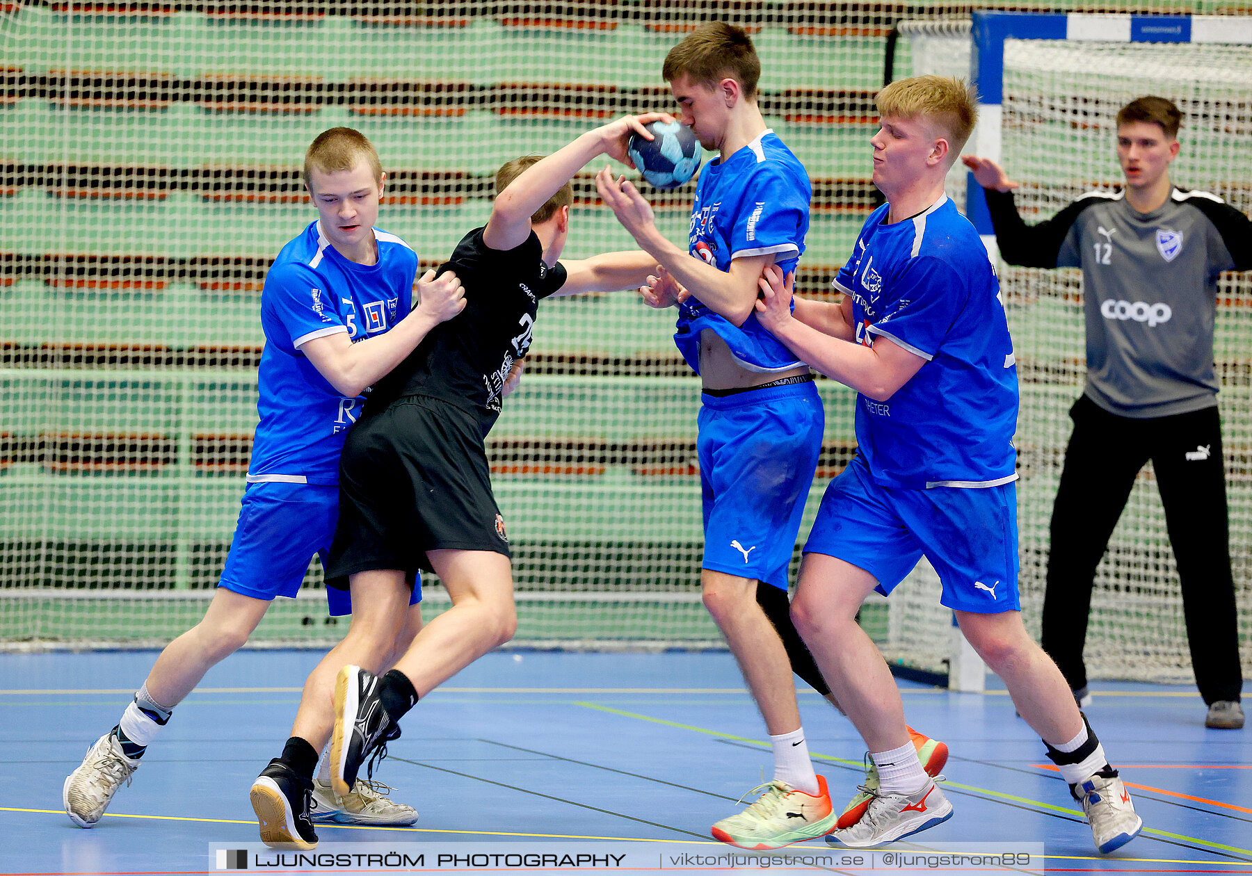 USM P16 Steg 3 IFK Skövde HK 1-Halmstad HF Röd 26-17,herr,Arena Skövde,Skövde,Sverige,Ungdoms-SM,Handboll,2024,329233