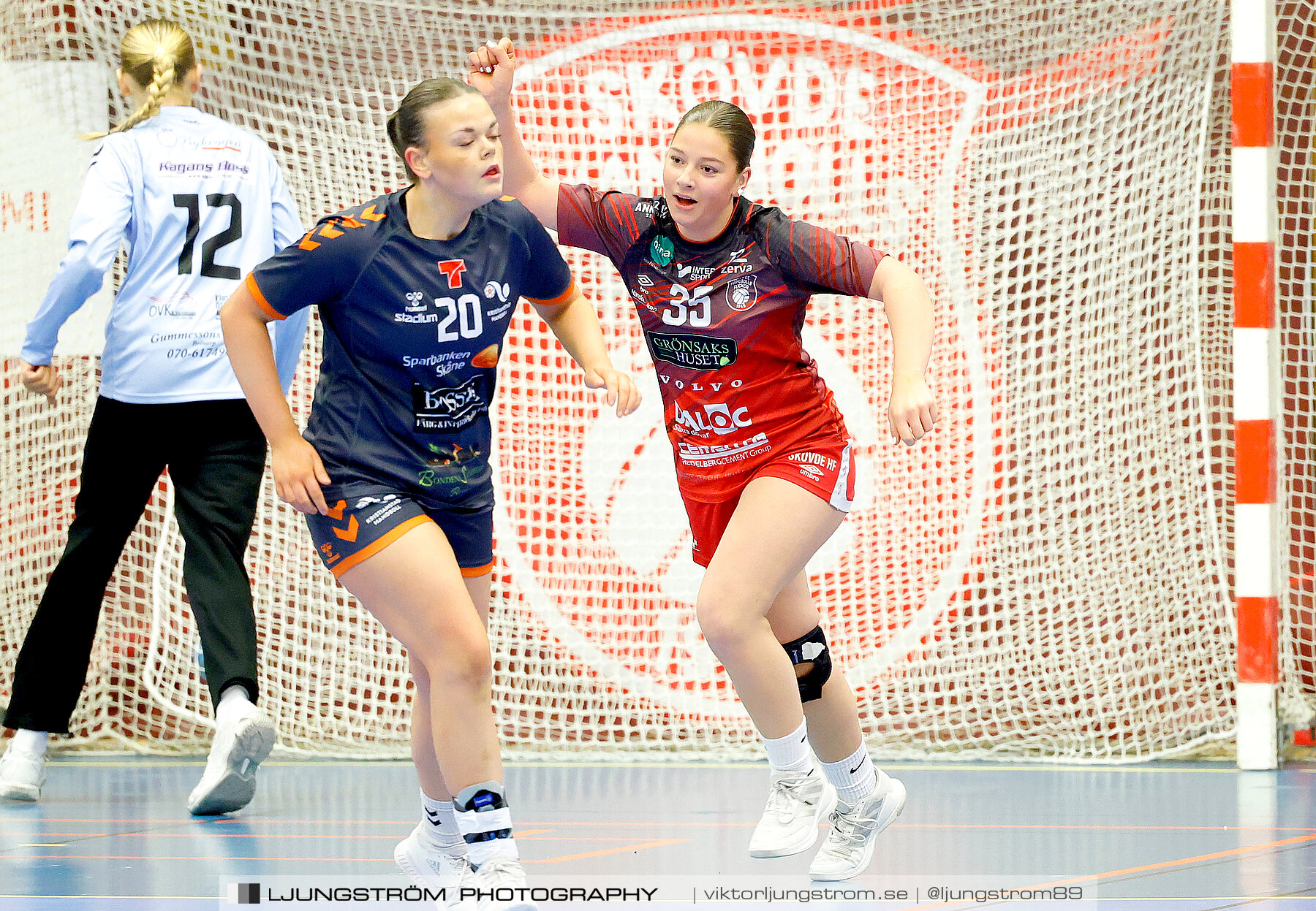 USM F14 Steg 3A Skövde HF Vit-Kristianstad HK 17-18,dam,Skövde Idrottshall,Skövde,Sverige,Ungdoms-SM,Handboll,2024,329462