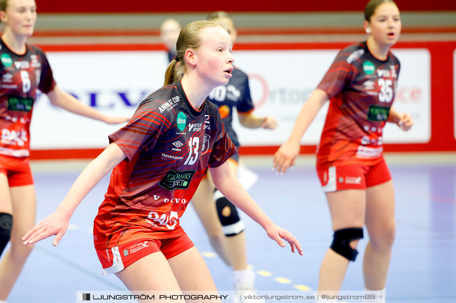 USM F14 Steg 3A Skövde HF Vit-Kristianstad HK 17-18,dam,Skövde Idrottshall,Skövde,Sverige,Ungdoms-SM,Handboll,2024,329483