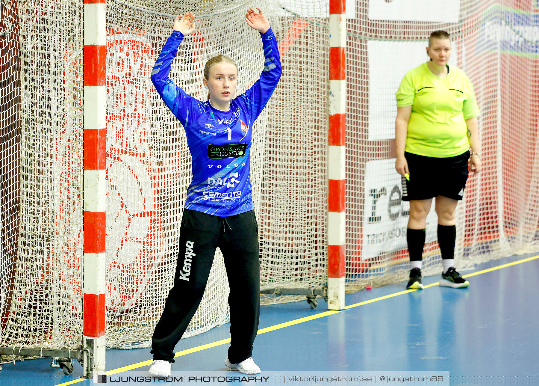 USM F14 Steg 3A Skövde HF Vit-Kristianstad HK 17-18,dam,Skövde Idrottshall,Skövde,Sverige,Ungdoms-SM,Handboll,2024,329494