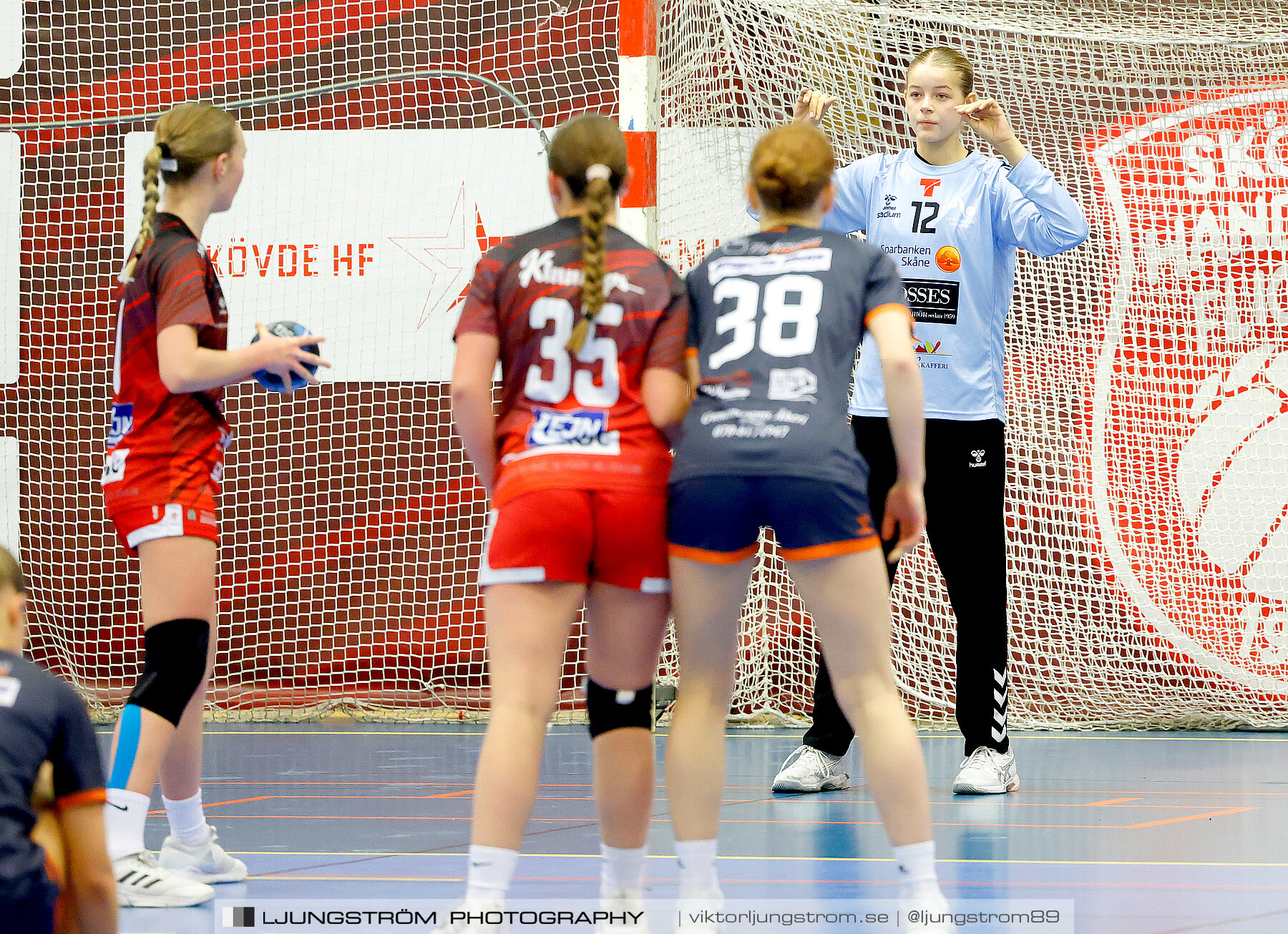 USM F14 Steg 3A Skövde HF Vit-Kristianstad HK 17-18,dam,Skövde Idrottshall,Skövde,Sverige,Ungdoms-SM,Handboll,2024,329496