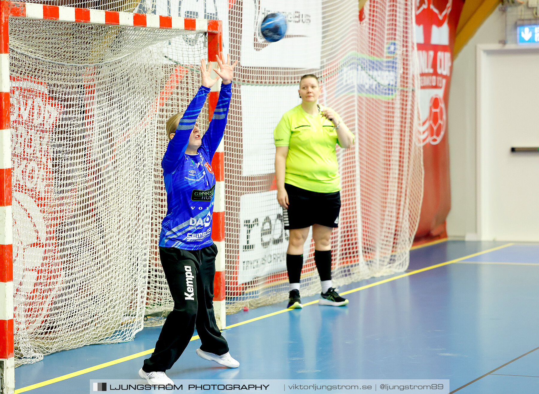 USM F14 Steg 3A Skövde HF Vit-Kristianstad HK 17-18,dam,Skövde Idrottshall,Skövde,Sverige,Ungdoms-SM,Handboll,2024,329511