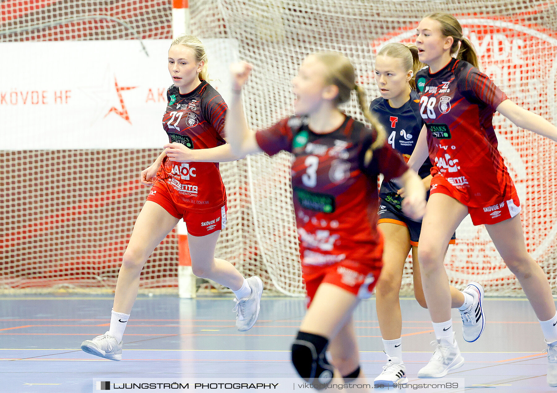 USM F14 Steg 3A Skövde HF Vit-Kristianstad HK 17-18,dam,Skövde Idrottshall,Skövde,Sverige,Ungdoms-SM,Handboll,2024,329516