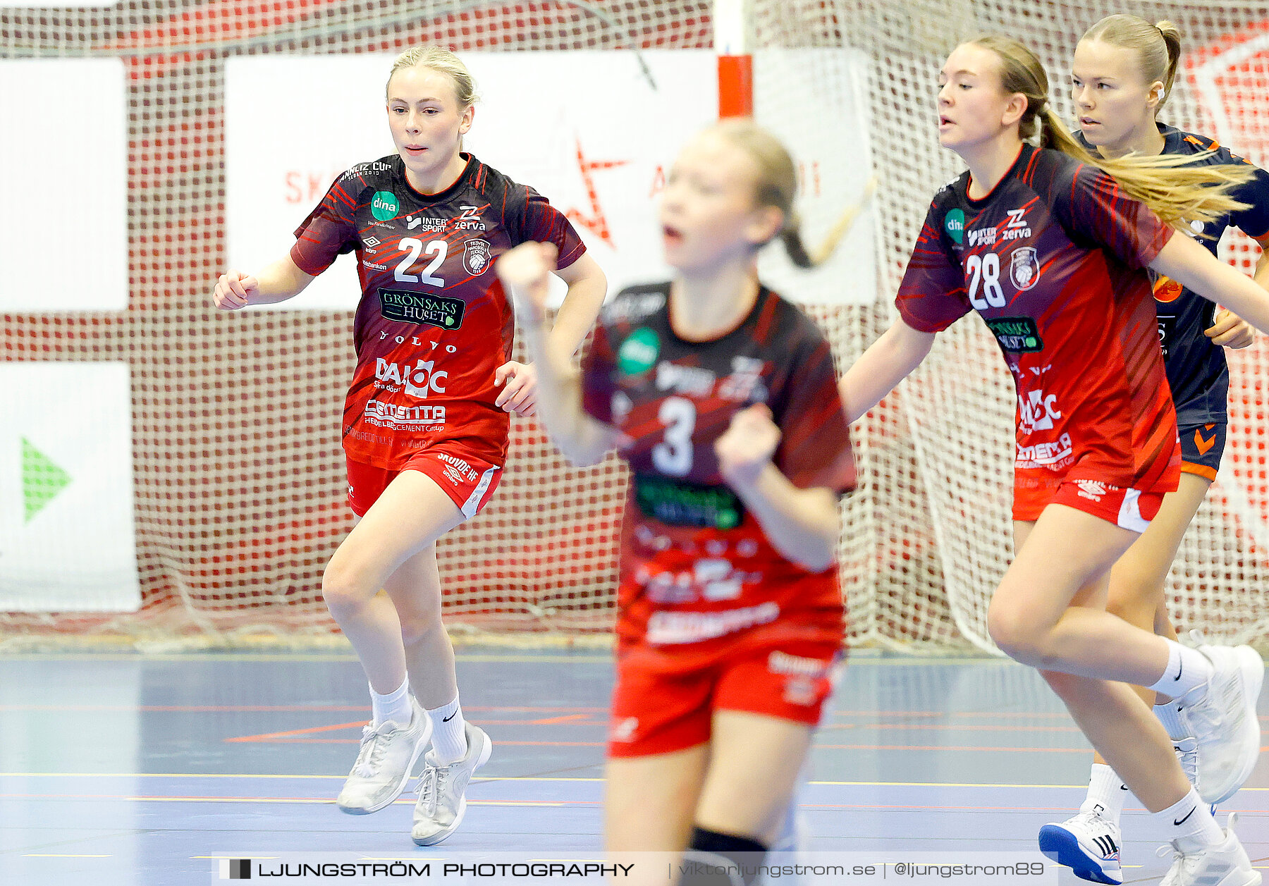 USM F14 Steg 3A Skövde HF Vit-Kristianstad HK 17-18,dam,Skövde Idrottshall,Skövde,Sverige,Ungdoms-SM,Handboll,2024,329517