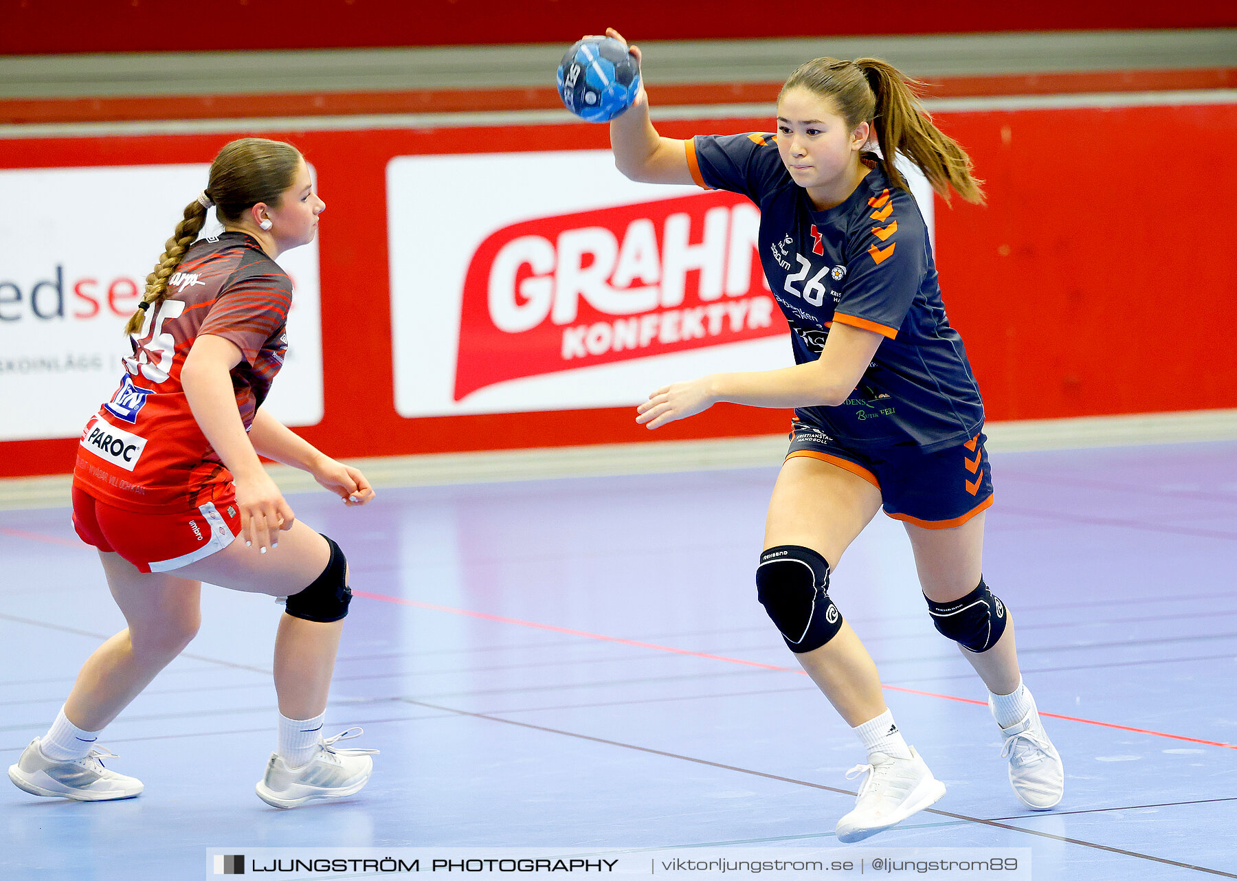 USM F14 Steg 3A Skövde HF Vit-Kristianstad HK 17-18,dam,Skövde Idrottshall,Skövde,Sverige,Ungdoms-SM,Handboll,2024,329545